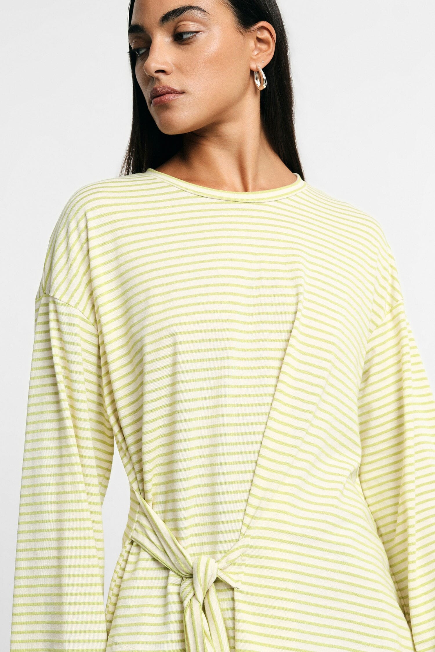 T-Shirt A Righe Con Nodo Laterale E Maniche Lunghe Please