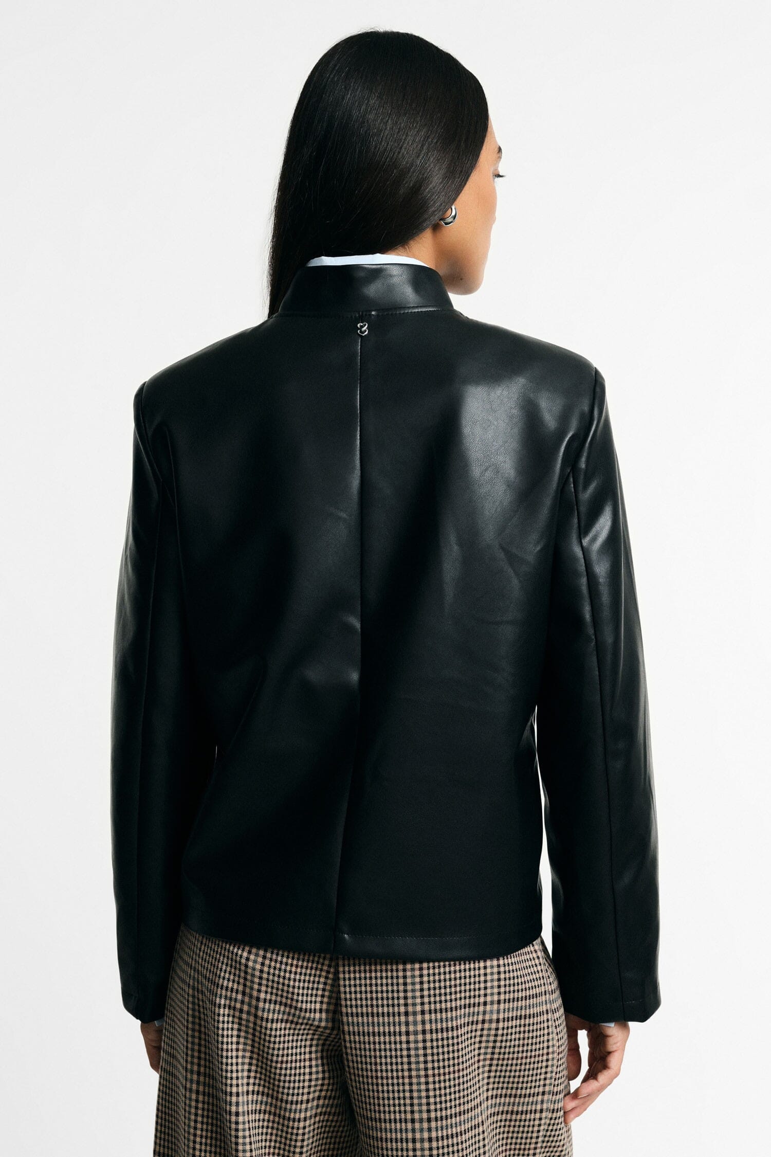 Blazer court à fermeture asymétrique à boutons « Please »