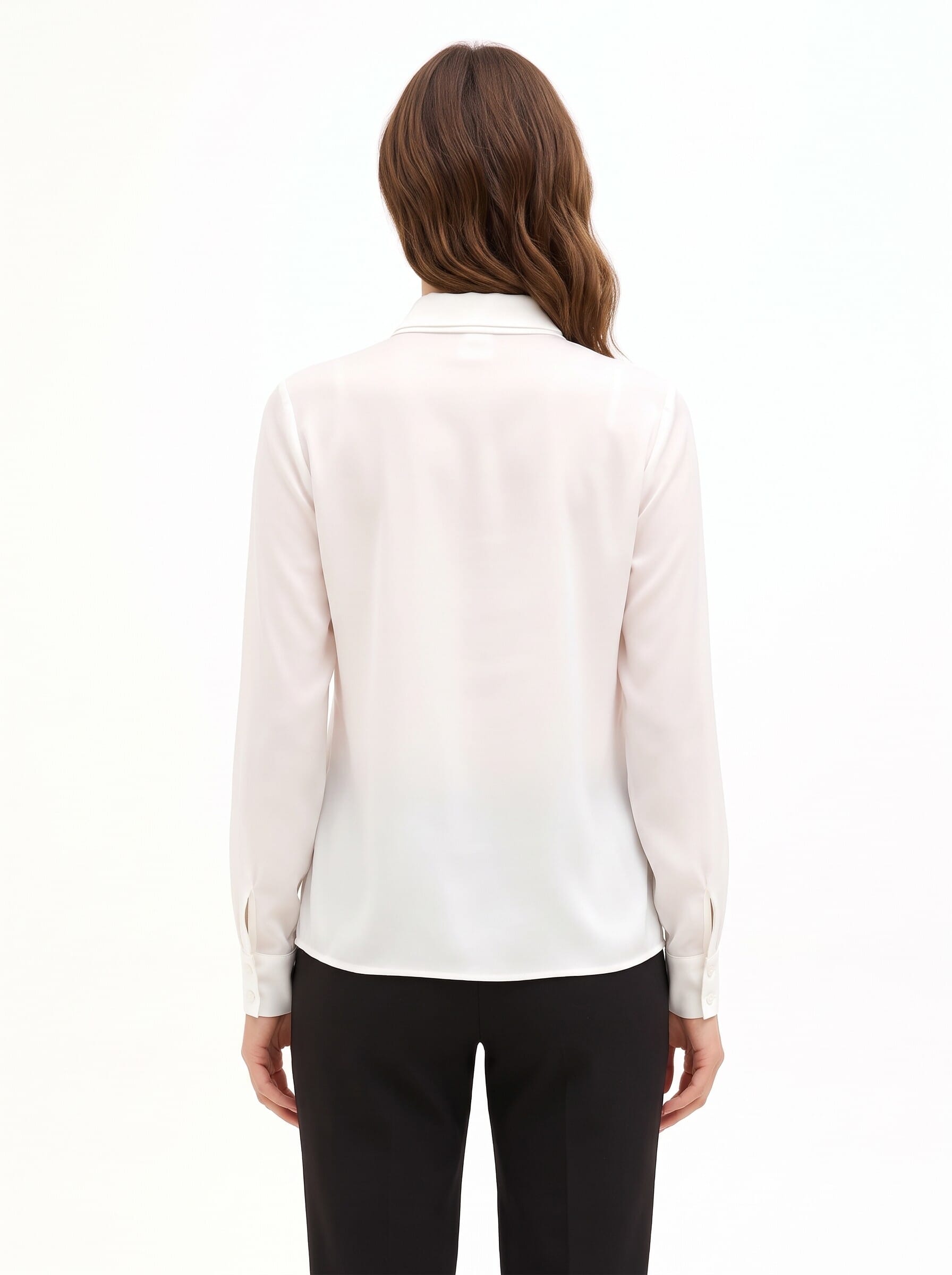 Flowy Satin and Georgette Blouse with a ‘Rinascimento’ Tie