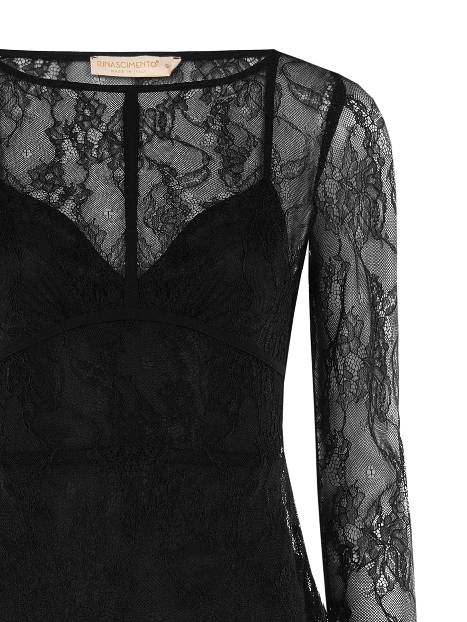 Chantilly Lace Top with Rinascimento Tank Top