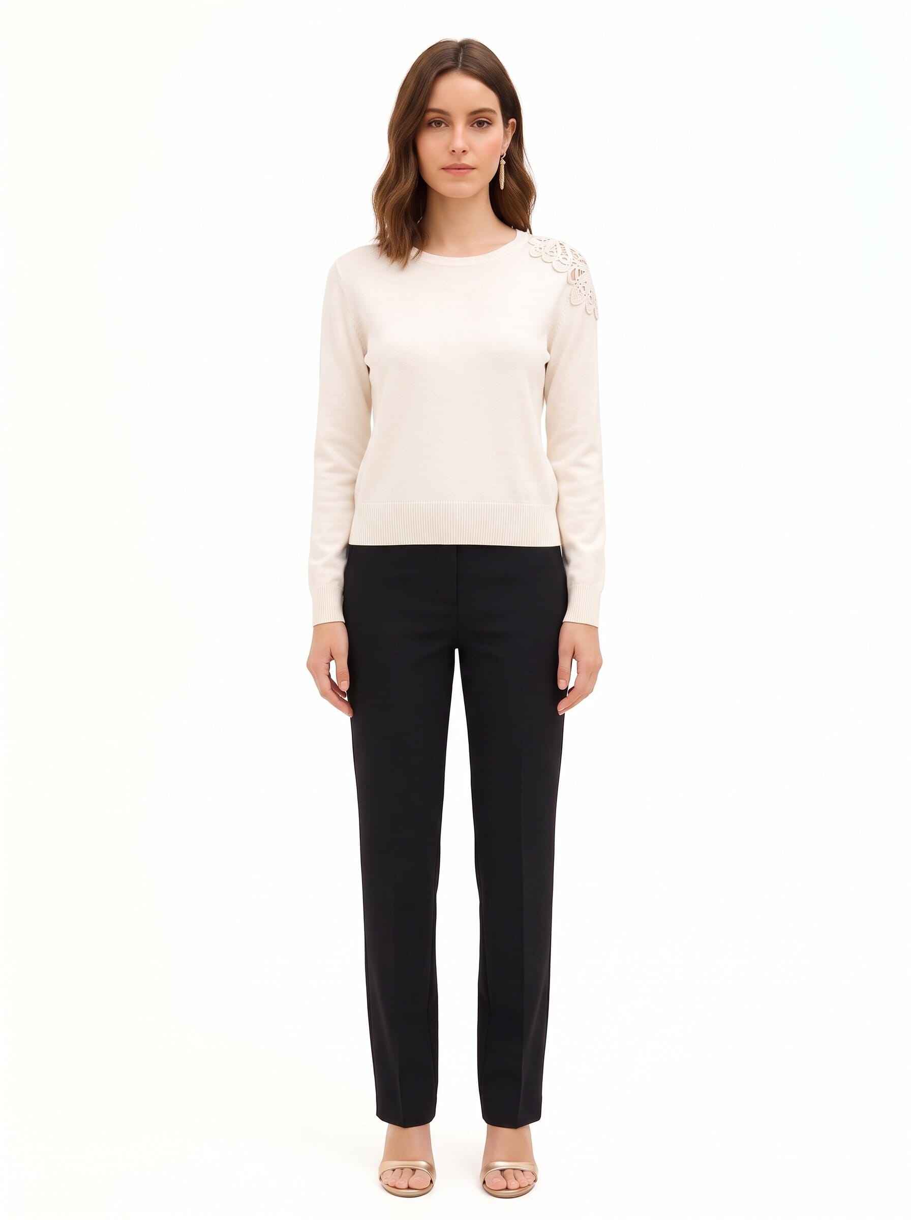 Maglione Sottile In Misto Viscosa E Lana Con Inserto Crochet Sulla Spalla Rinascimento