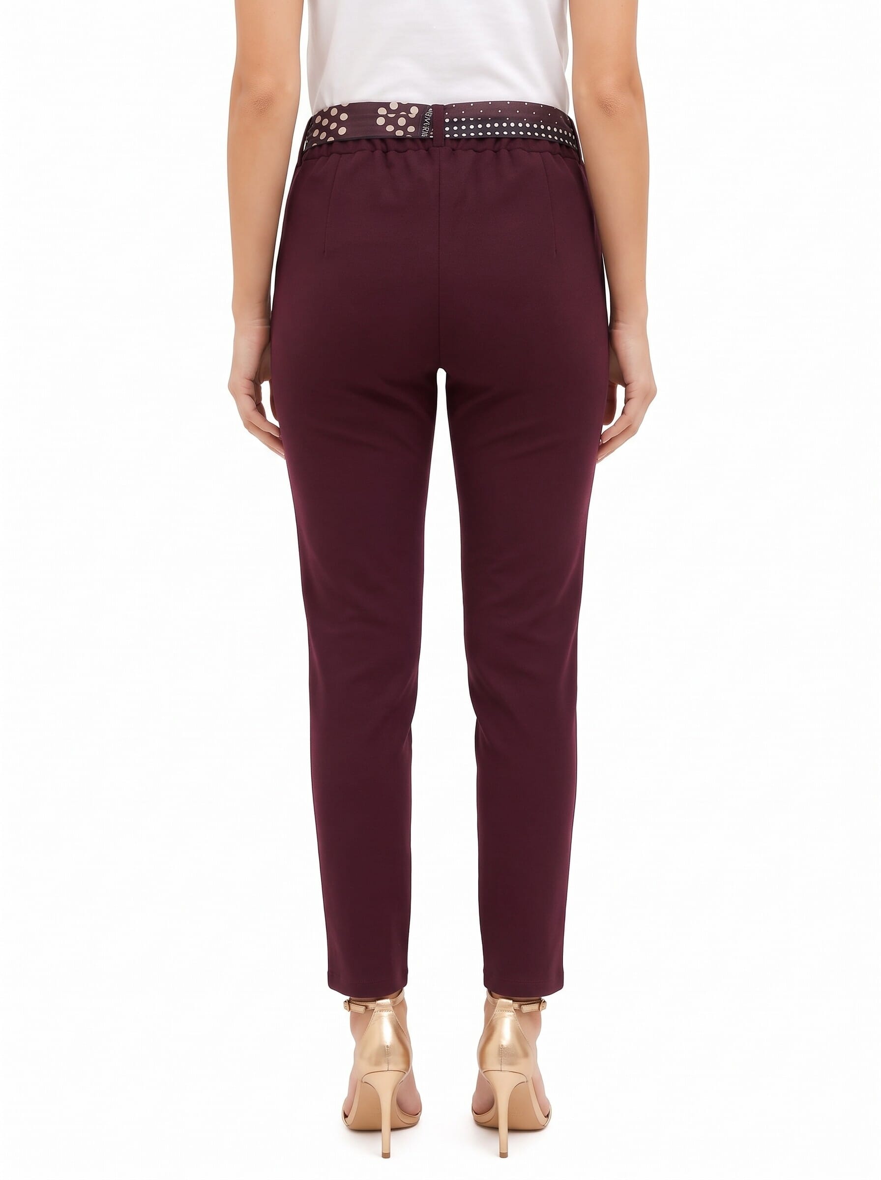 Skinny trousers in polyviscose with an elasticated waistband at the back and a Rinascimento-branded scarf