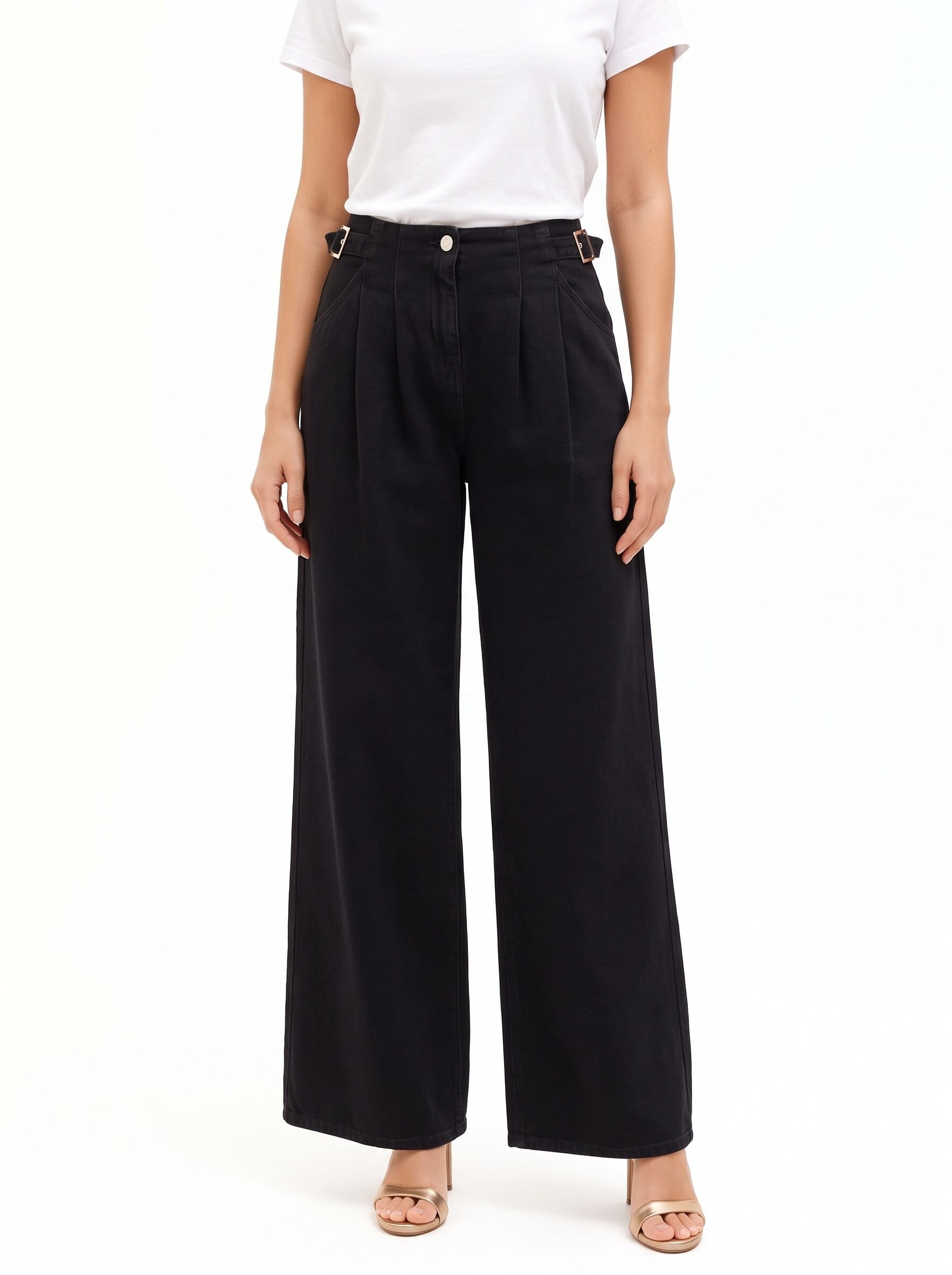Rinascimento Super Wide-Leg Pleated Jeans with Buckles at the Hips