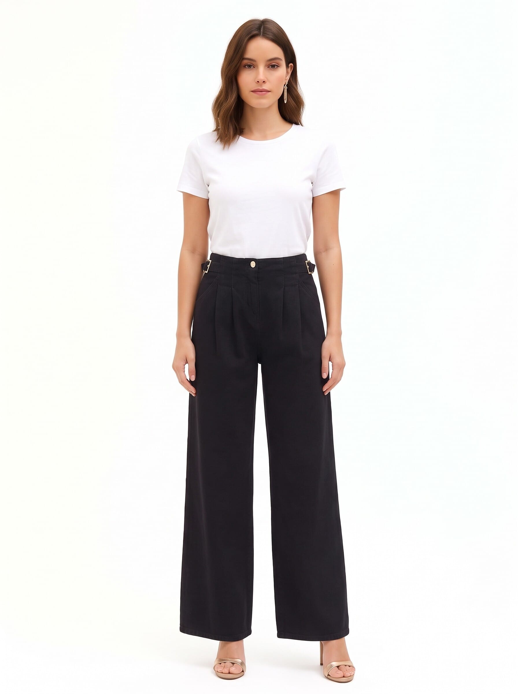 Rinascimento Super Wide-Leg Pleated Jeans with Buckles at the Hips