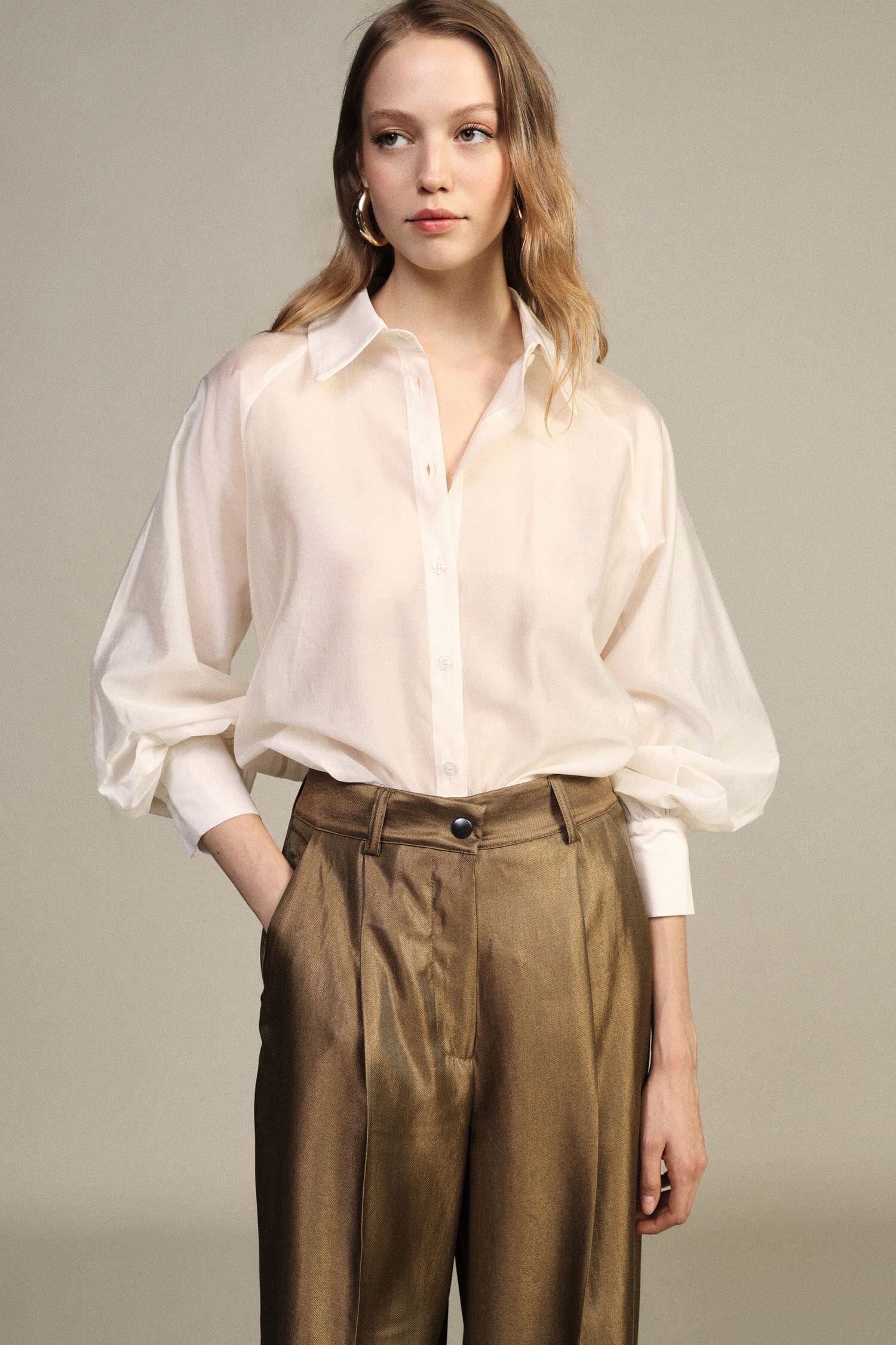 Camicia Ampia Con Maniche Balloon Abbottonatura Frontale Dixie