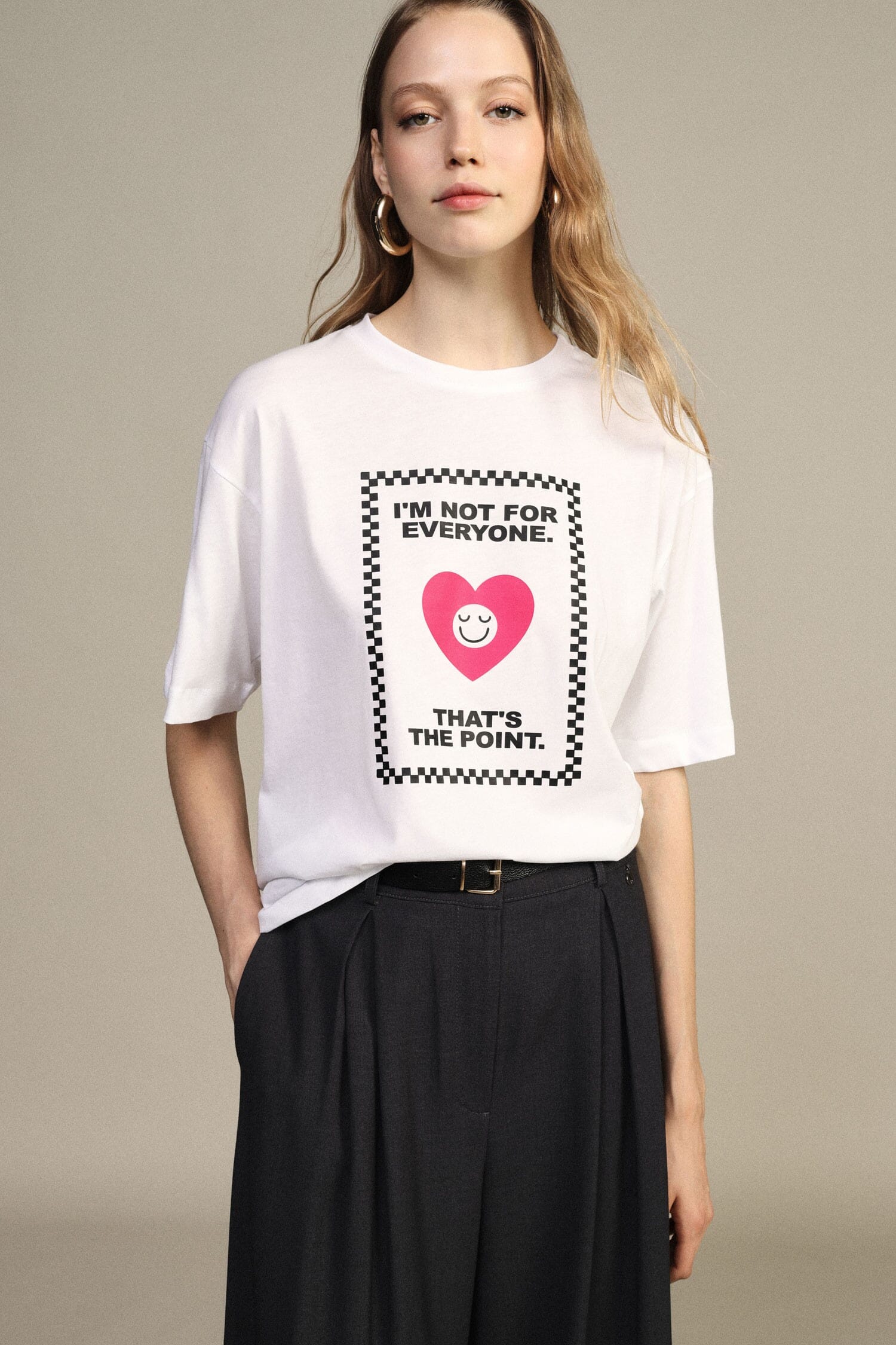 Round-neck T-shirt with heart print and ‘Dixie’ slogan