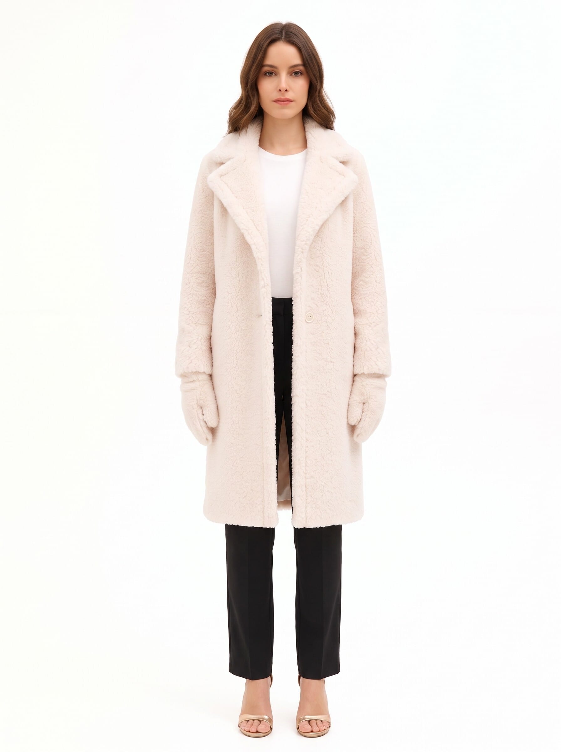 Cappotto Lungo In Pelliccia Sintetica Con Guanti Coordinati Rinascimento