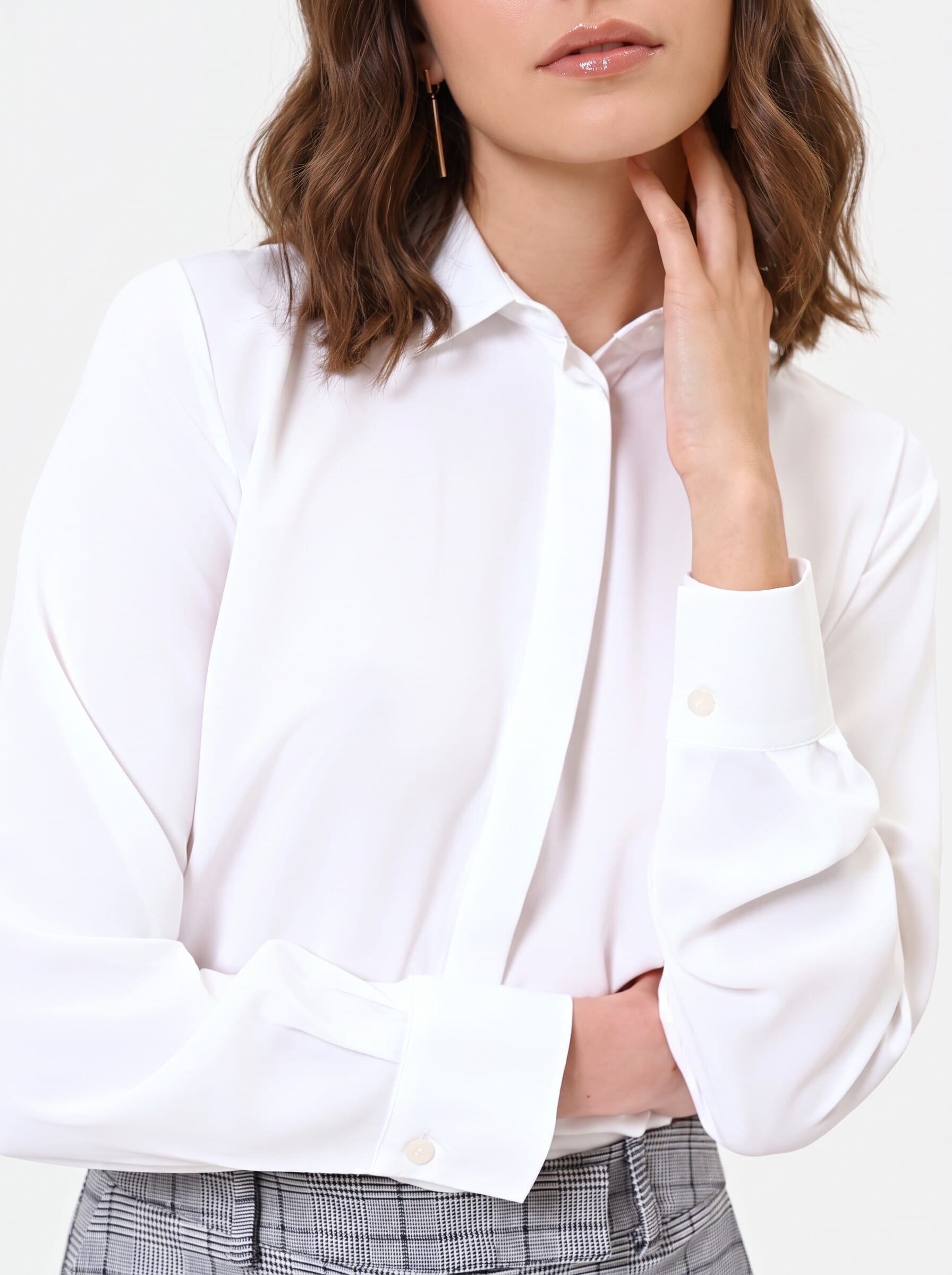 Rinascimento Flowing Crop Shirt in Matt Satin with Concealed Buttons