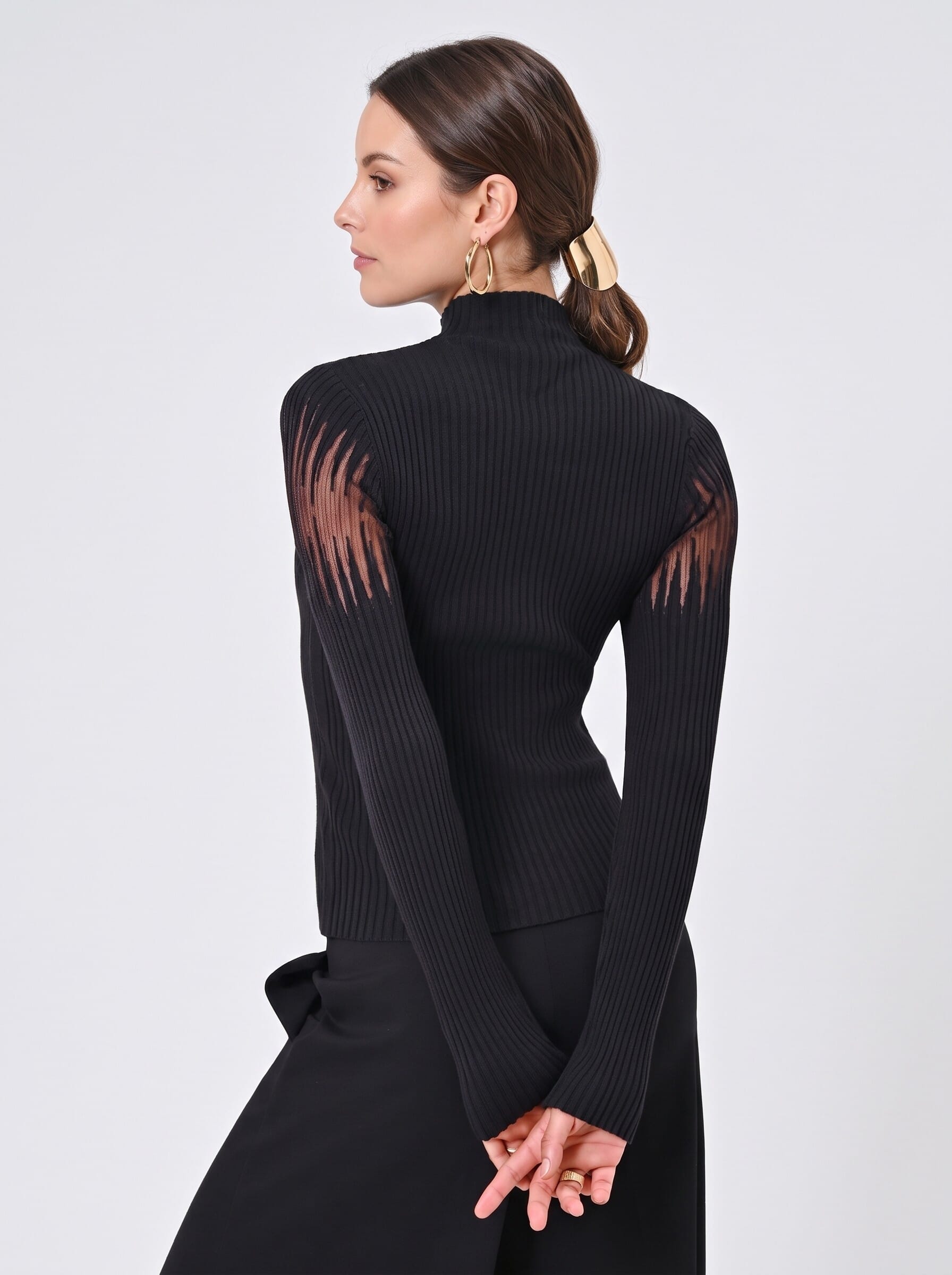 Maglione Aderente A Coste Con Inserti In Tulle Rinascimento