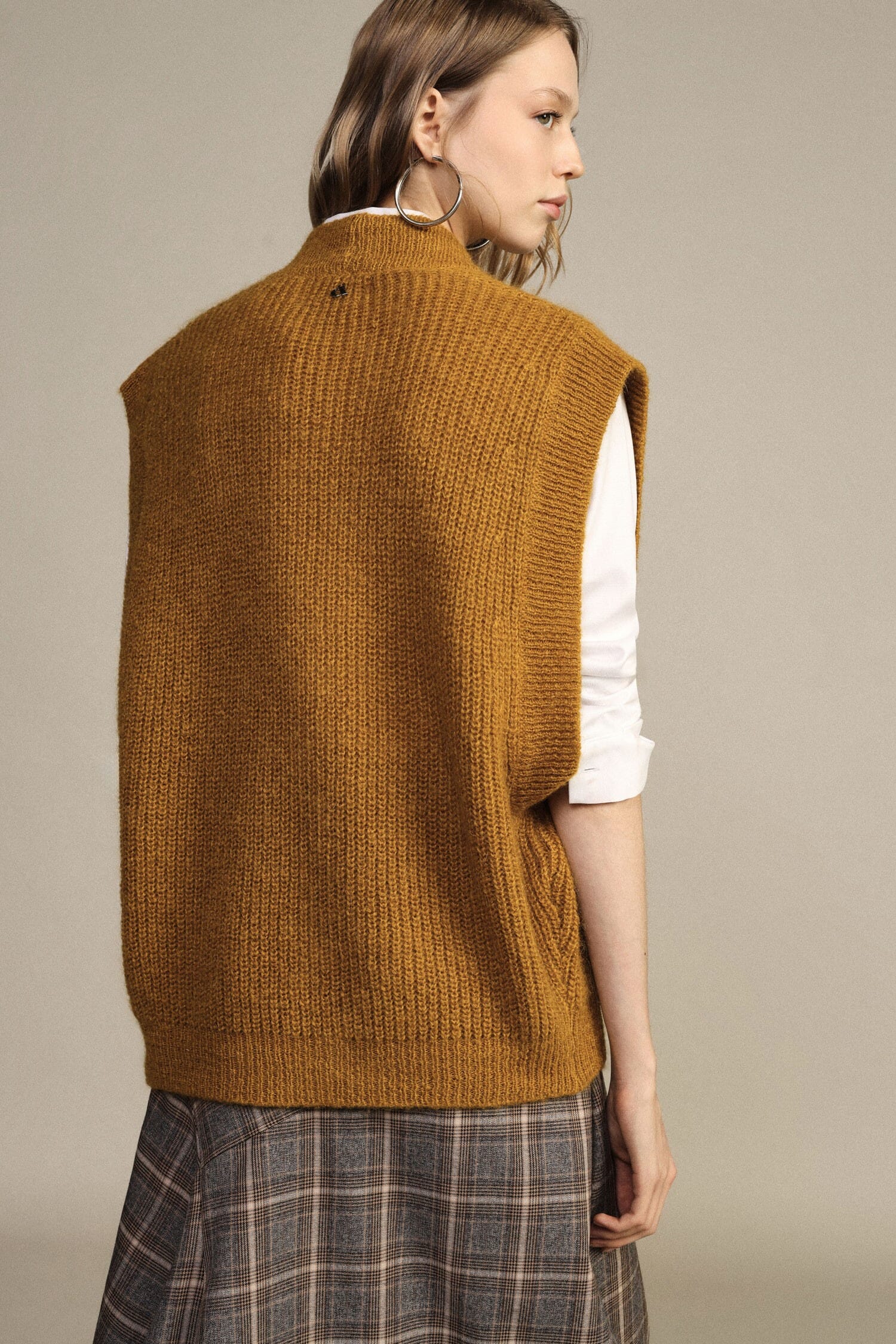 Gilet A Costine Con Scollo A V E Bottoni Dixie