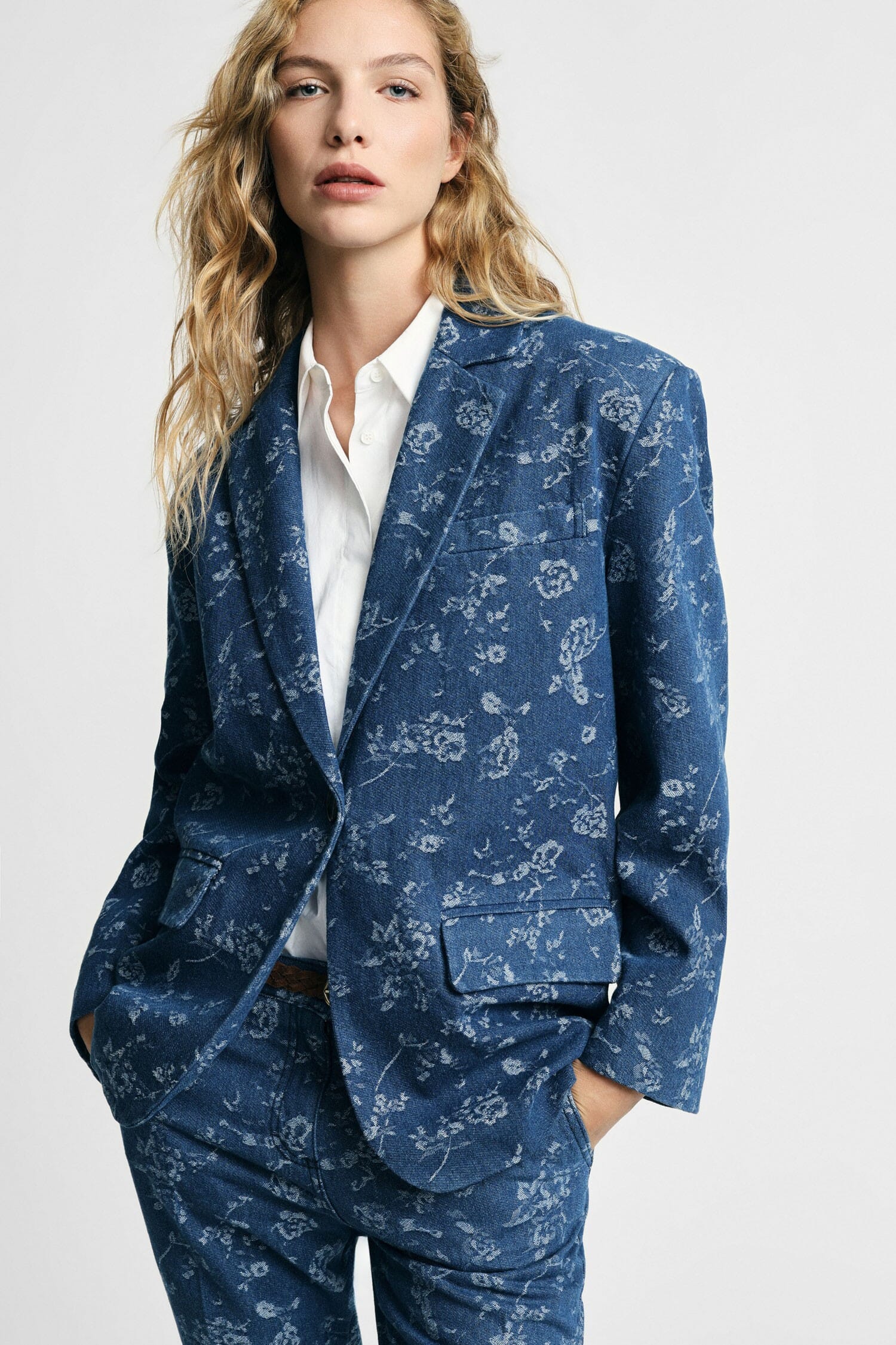 Blazer à motif floral avec poches sur le devant Please