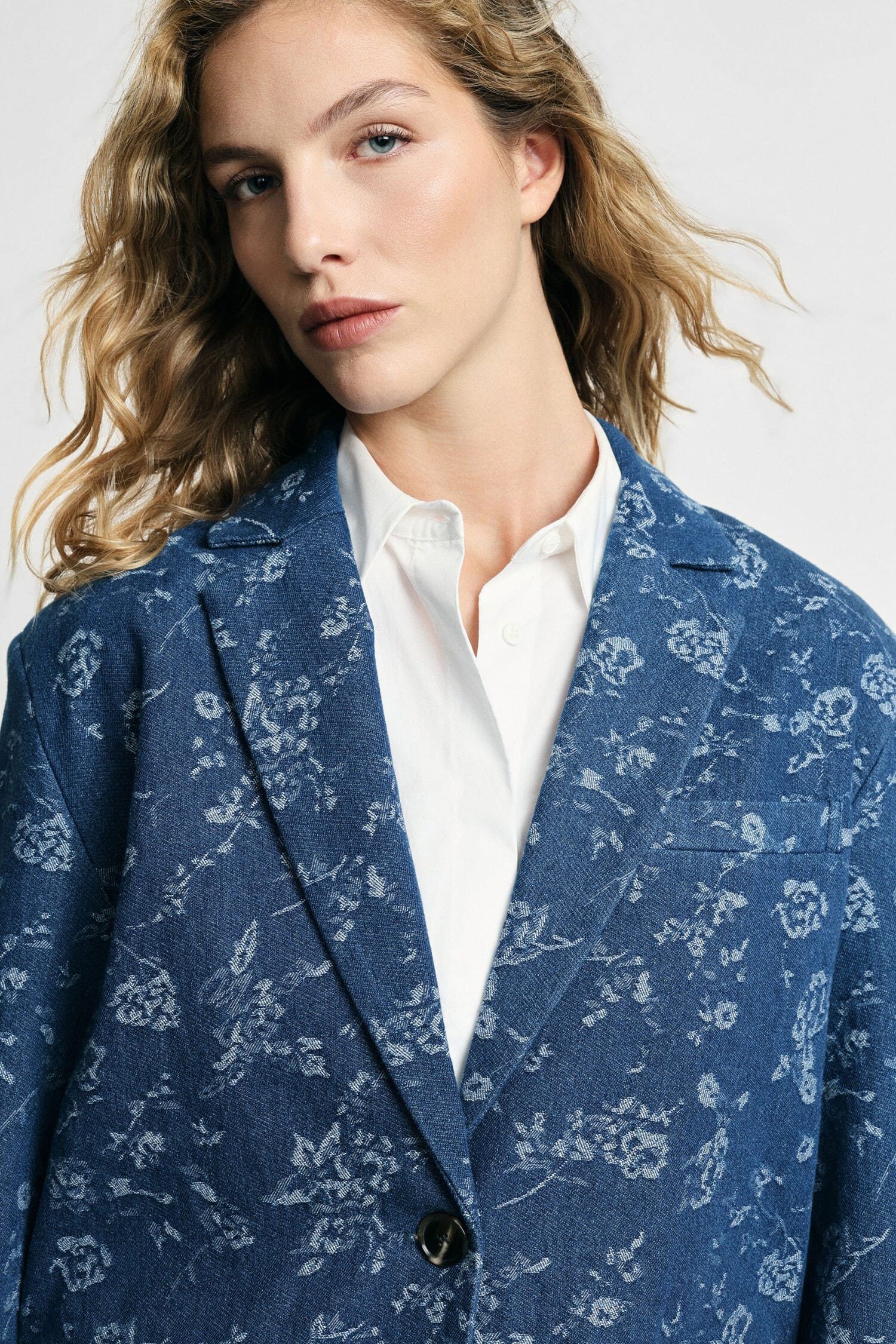 Blazer à motif floral avec poches sur le devant Please