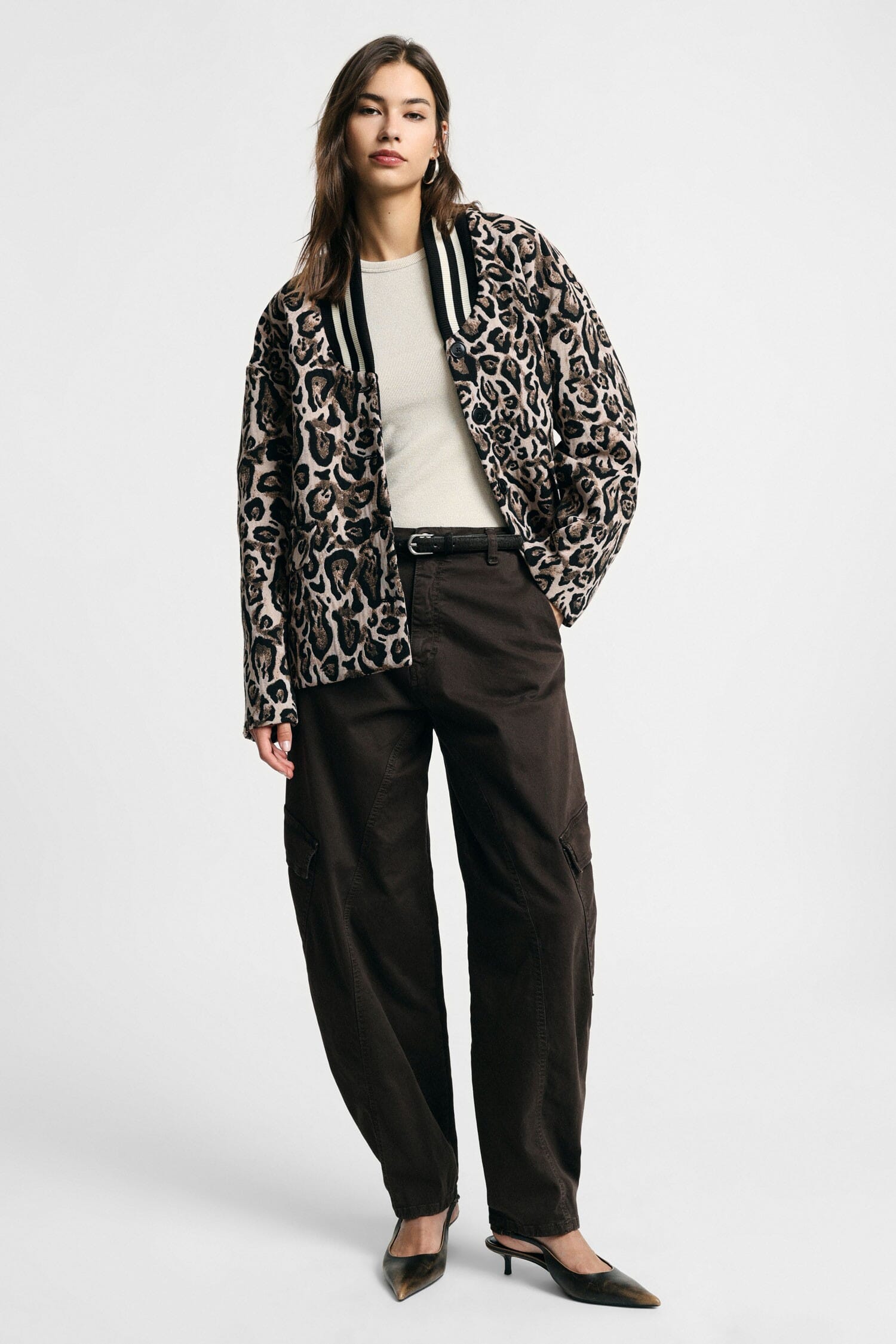 Pantalon fuselé avec poches cargo, Please