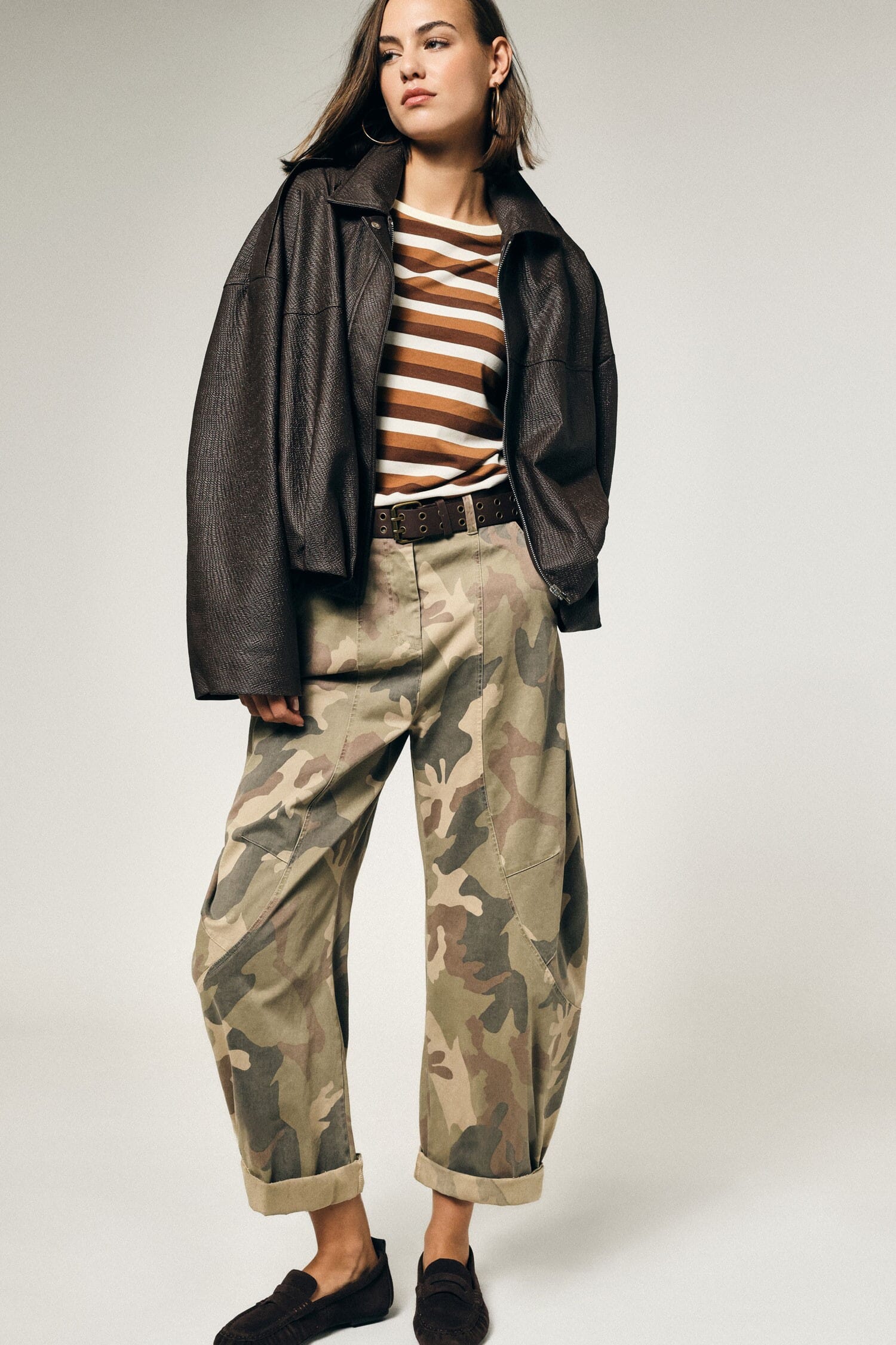 Camouflage-Print Palazzo Trousers with a Belt by Please
