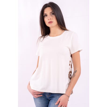 T-shirt With Embroidery Fracomina