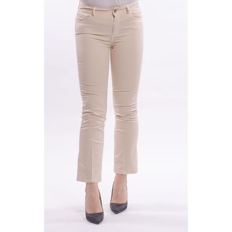 Bella Flare Cropped Stretch Colored Jeans Fracomina