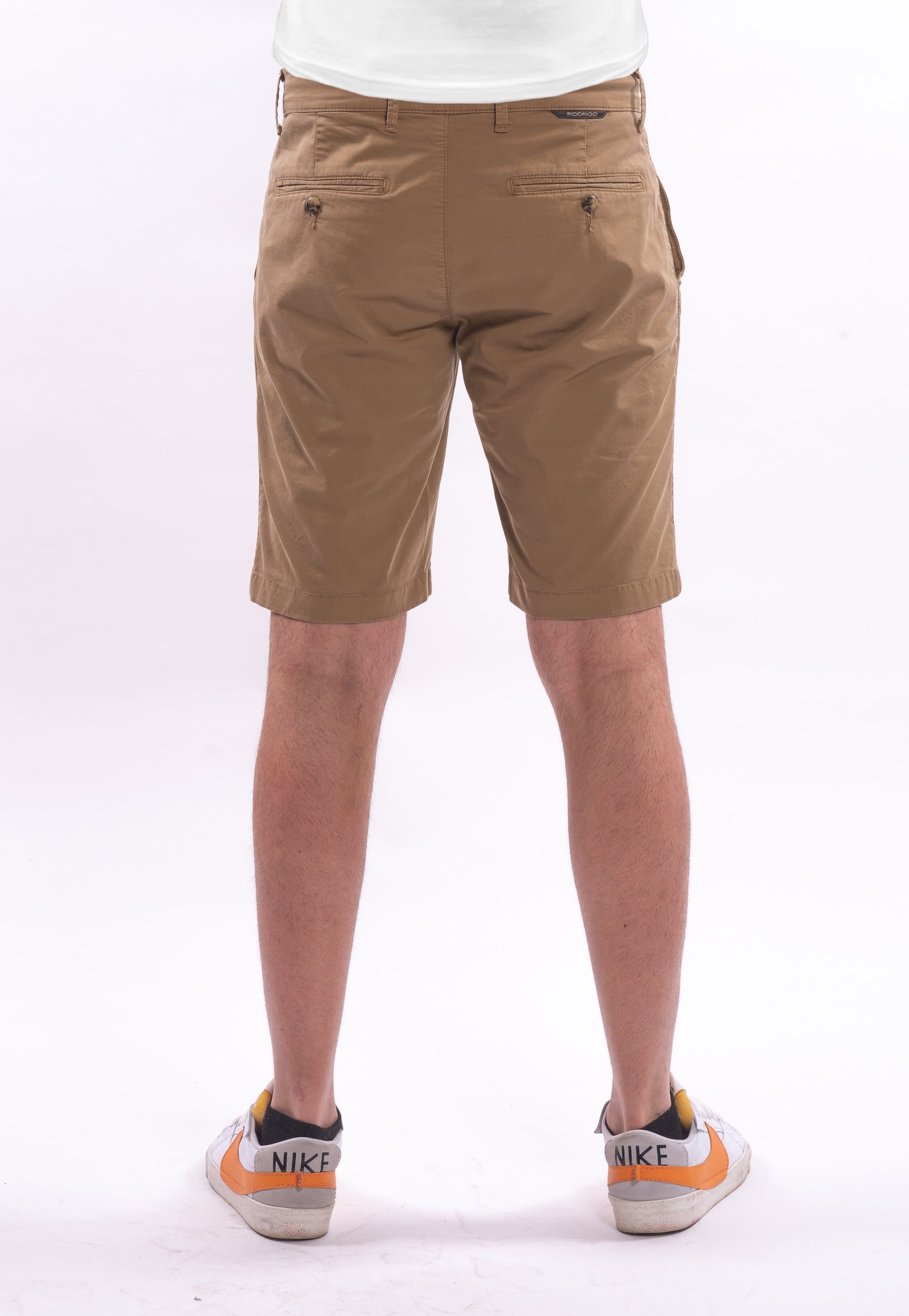 Pantalone Modello Bermuda Rodrigo