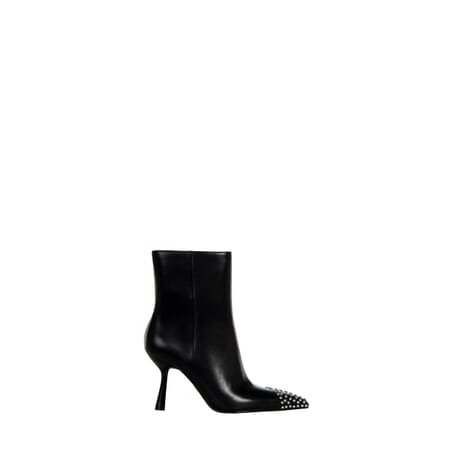 Leather Ankle Boot With Studded Toe Rinascimento