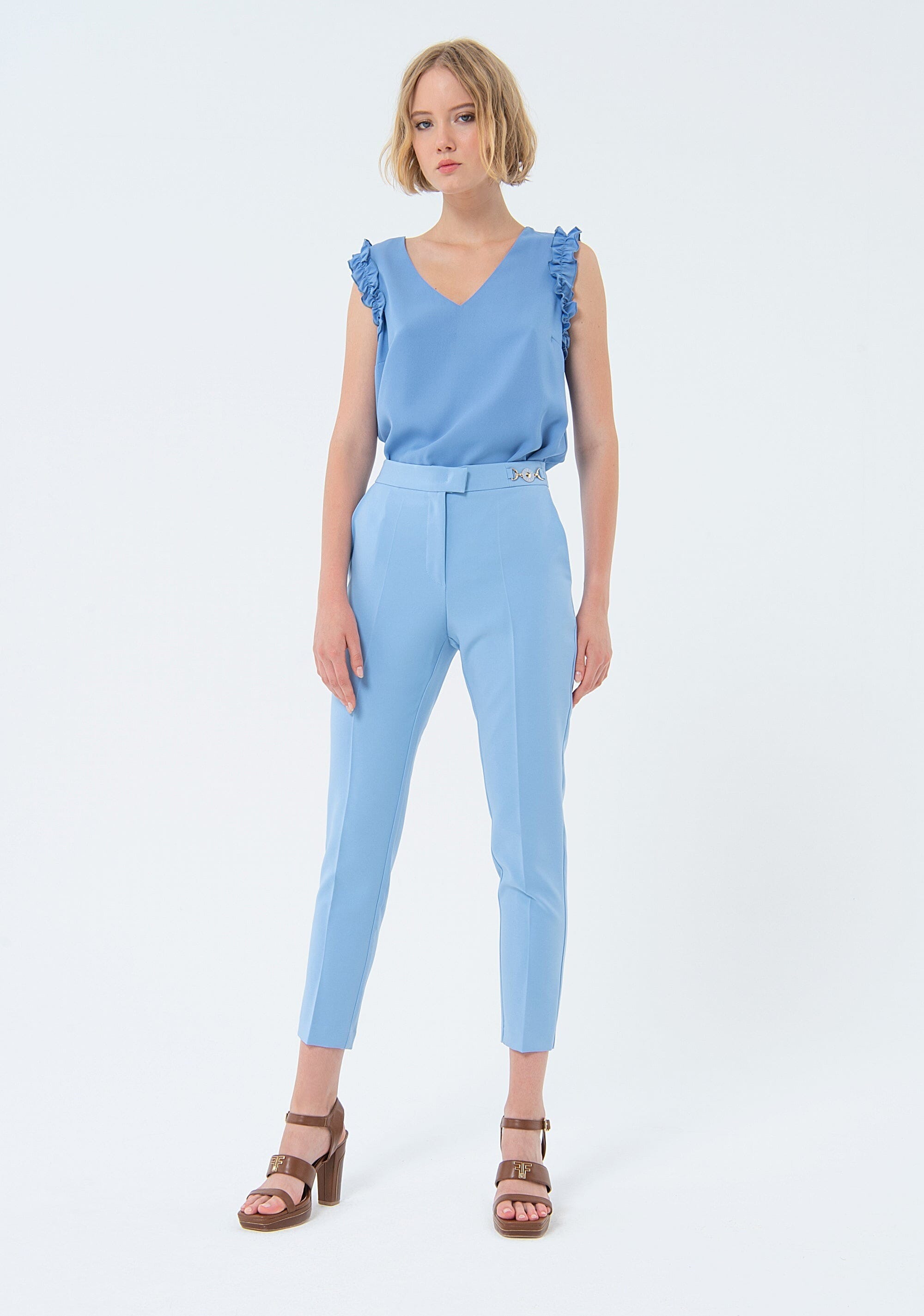 Fracomina Technical Fabric Chino Regular Trousers Vestiti