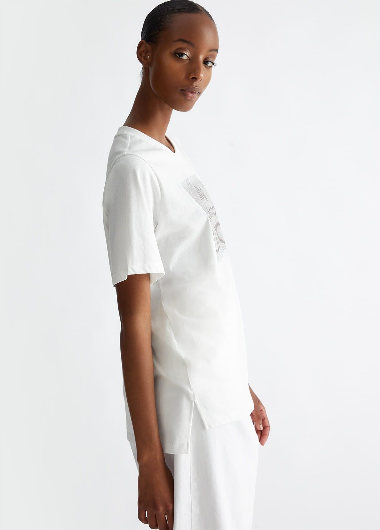 T-Shirt Con Logo E Strass Liu Jo
