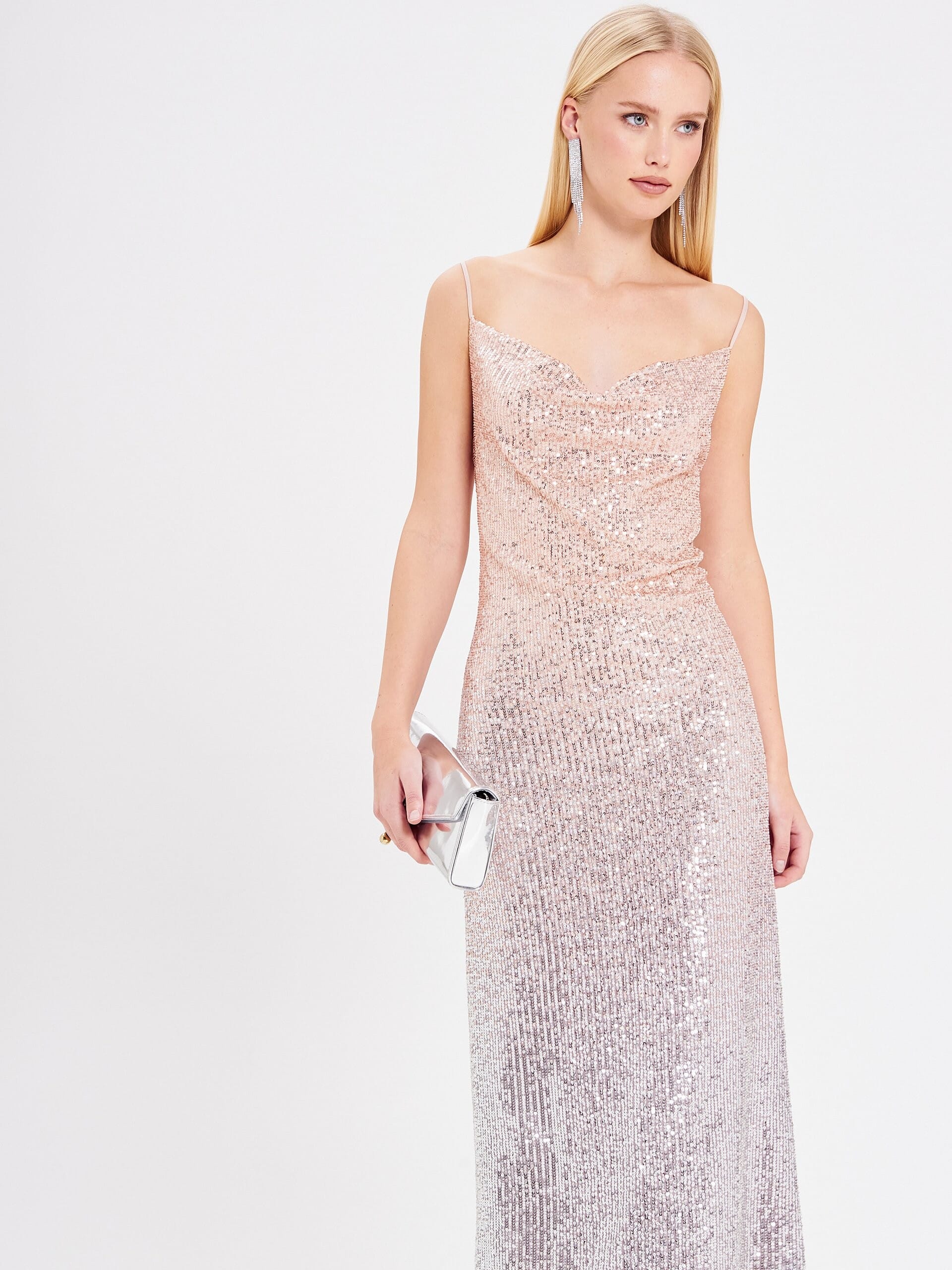 Abito Lungo Sottoveste Ricoperto Di Paillettes Sfumate Rinascimento