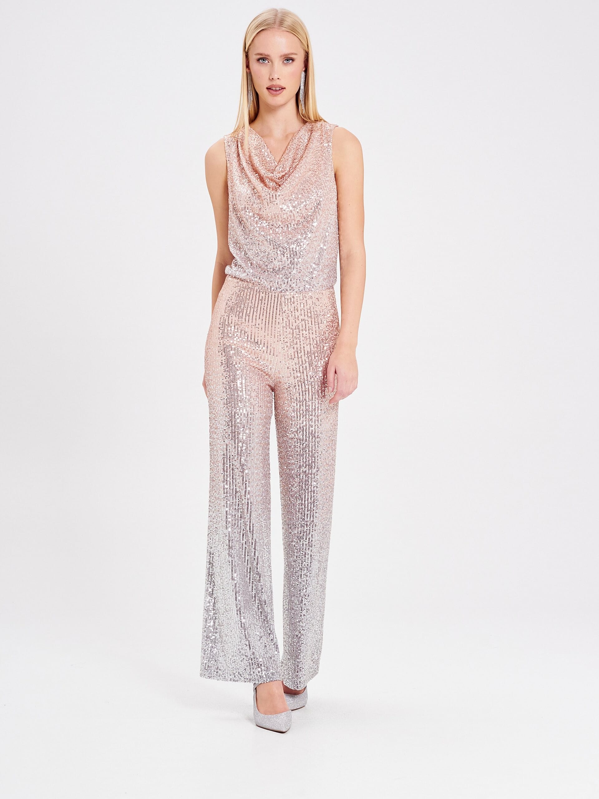 Tuta Intera Dritta Ricoperta Di Paillettes Sfumate Con Cut-Out Dietro Rinascimento