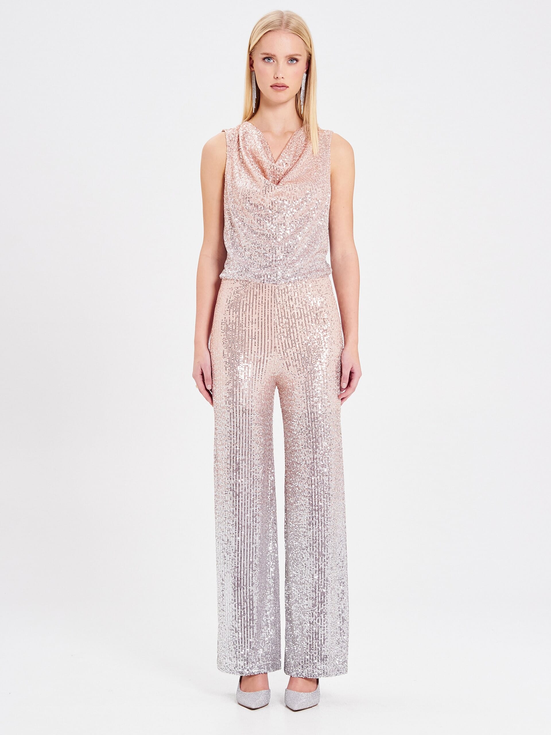 Tuta Intera Dritta Ricoperta Di Paillettes Sfumate Con Cut-Out Dietro Rinascimento