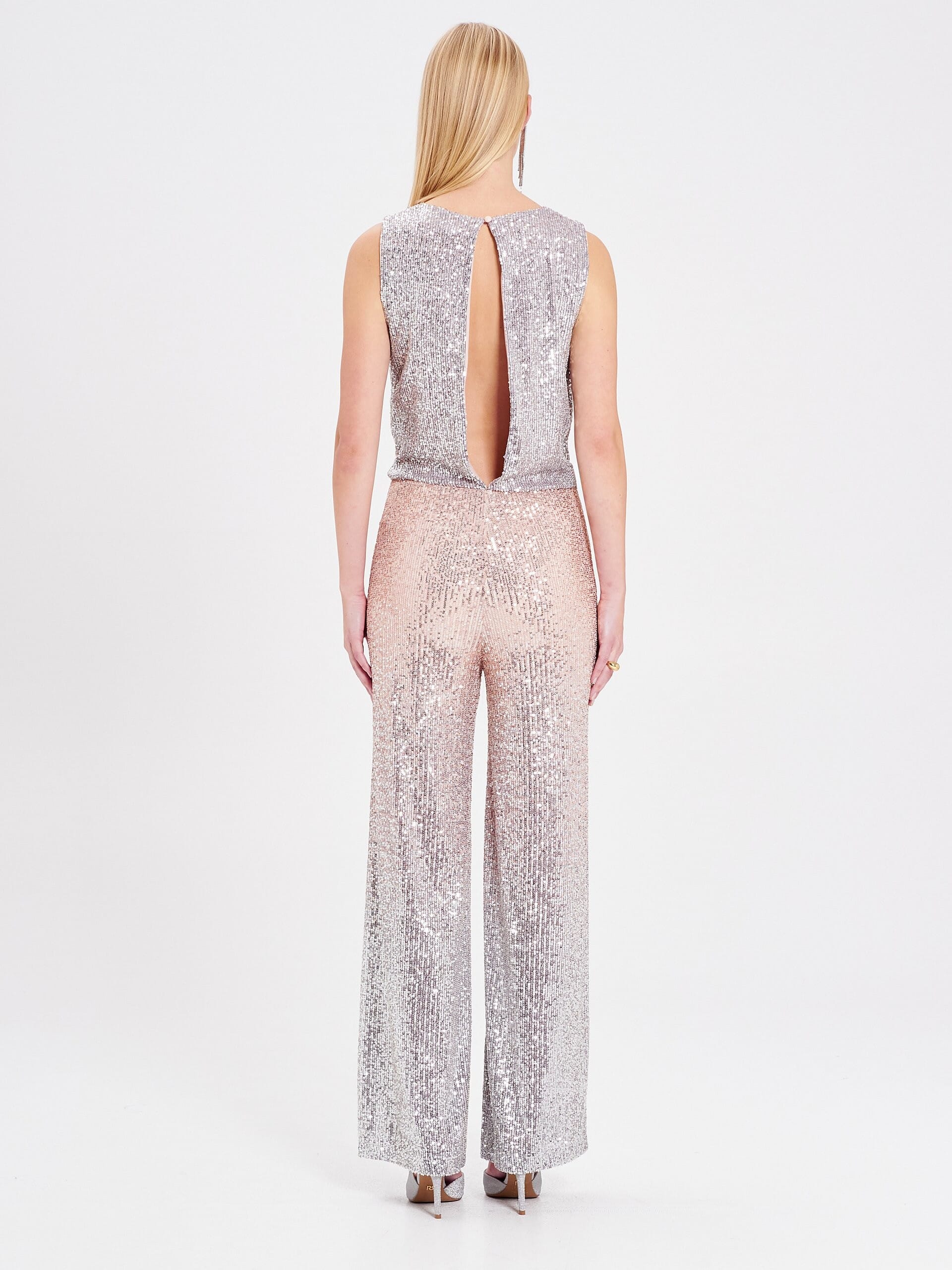 Tuta Intera Dritta Ricoperta Di Paillettes Sfumate Con Cut-Out Dietro Rinascimento