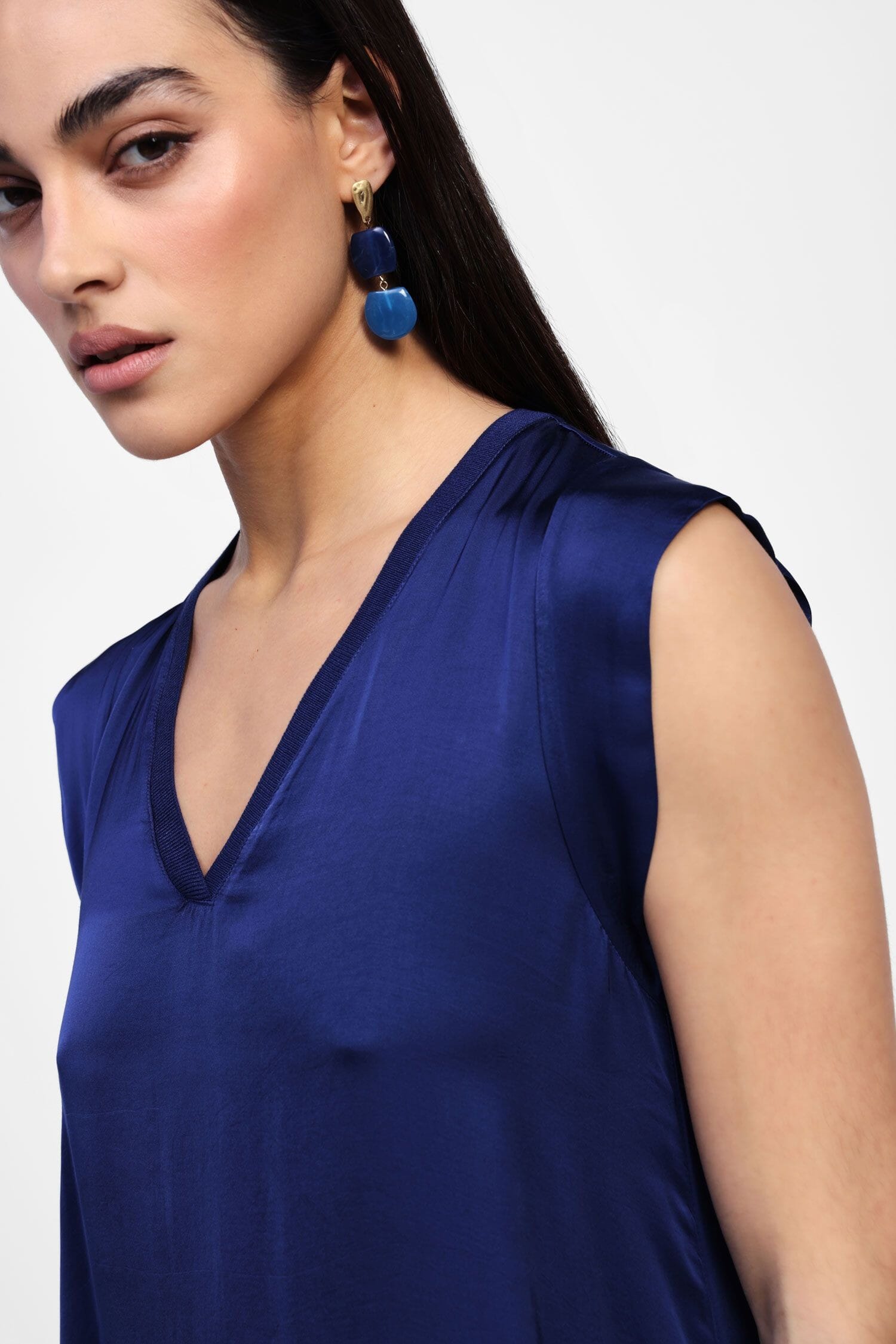 Abito Fluido Scollo A V Senza Maniche Dixie