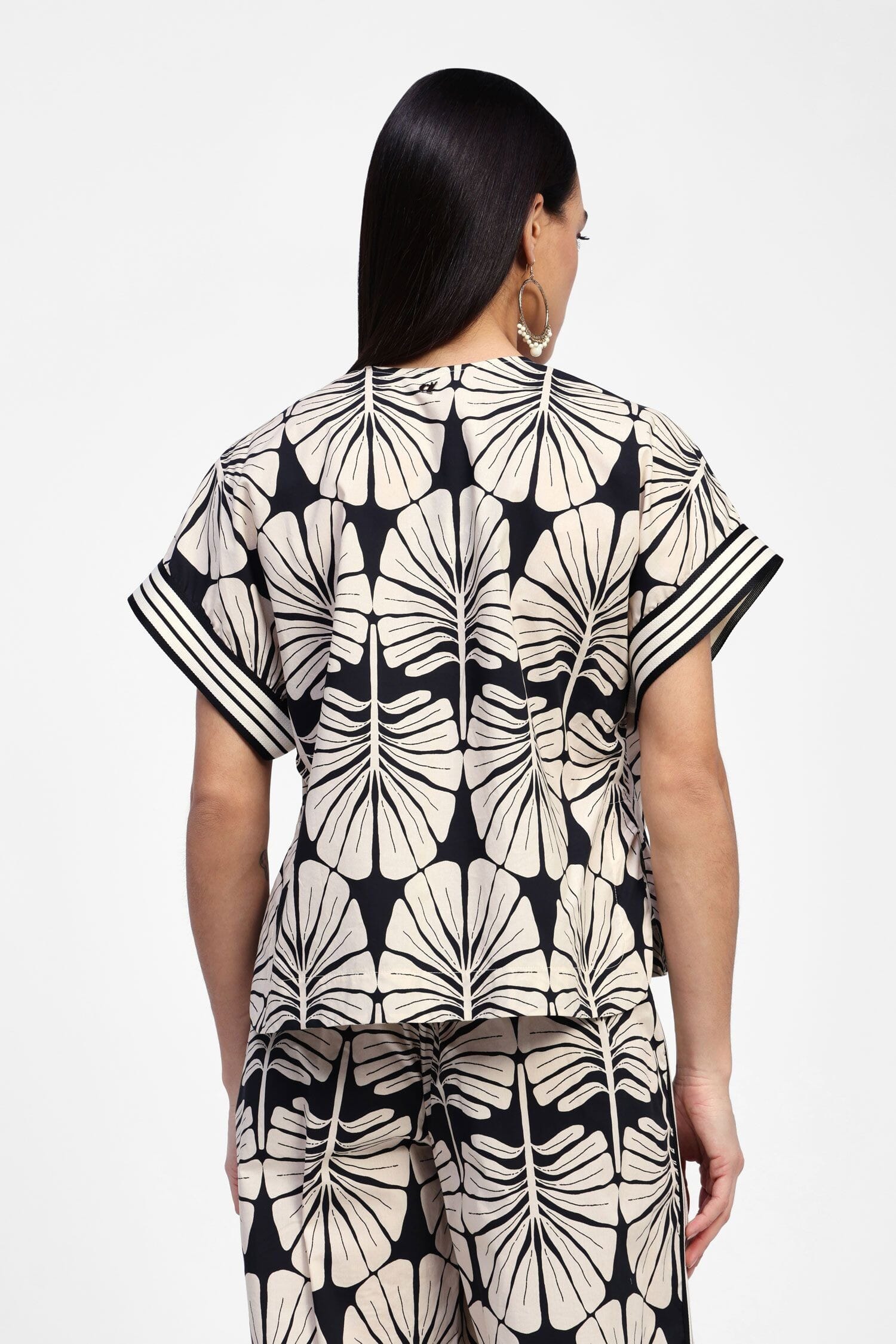 Dixie Short Sleeve Leaf Print T-Shirt