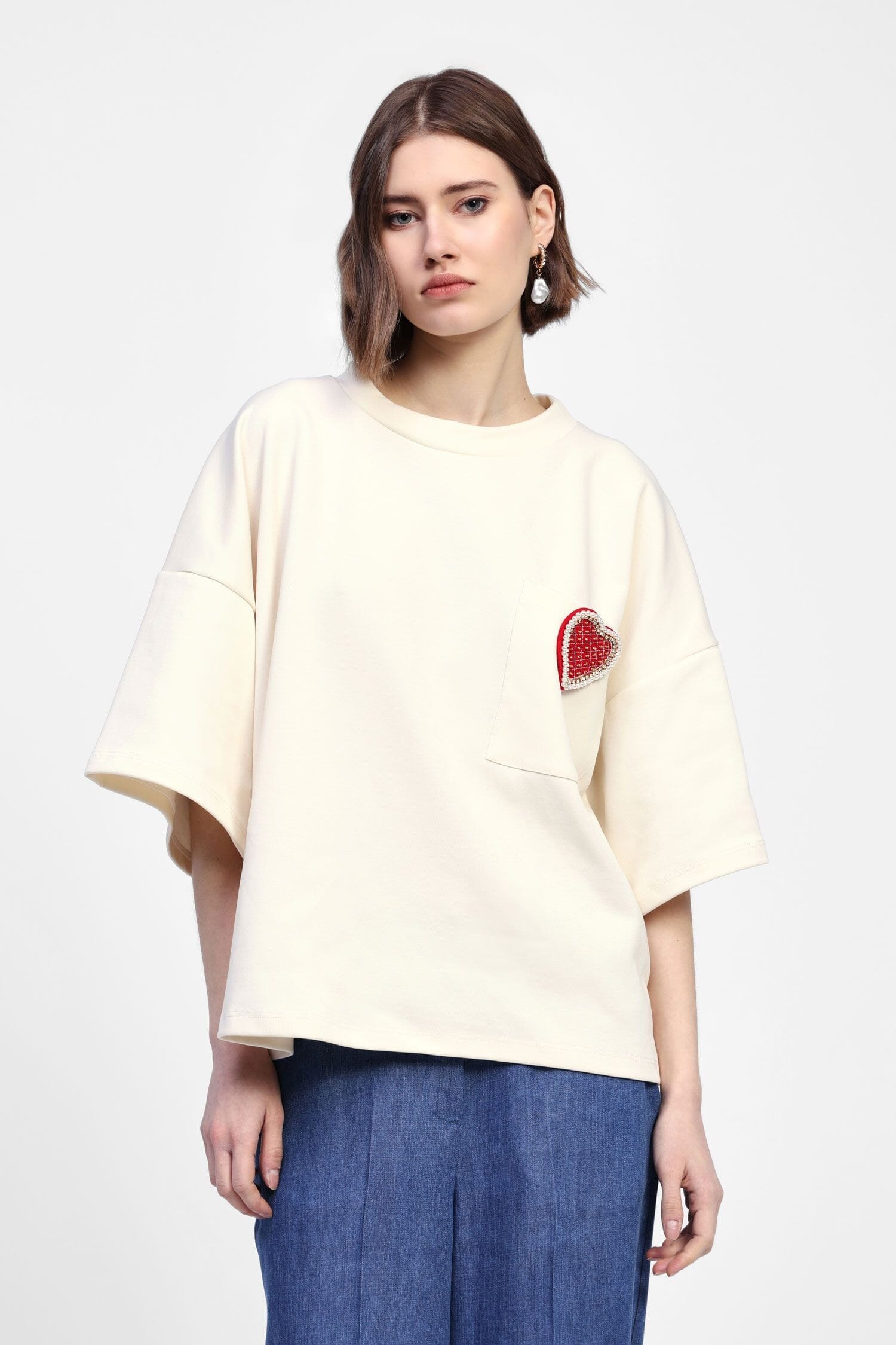 T-Shirt Oversize Manica Corta Con Cuore Decorato Dixie