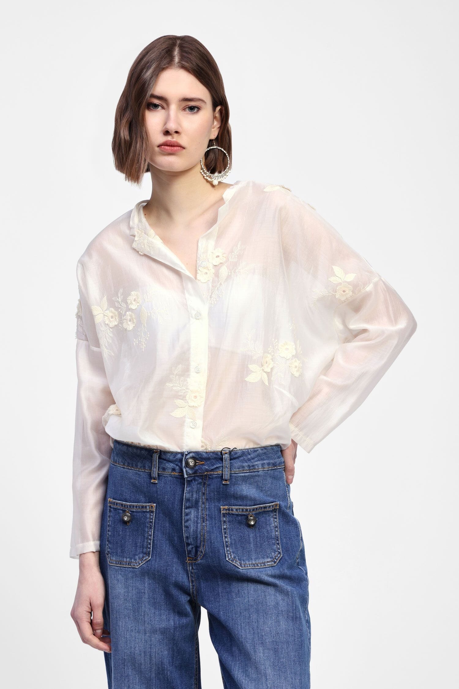 Camicia Con Ricami Floreali E Bottoni Dixie