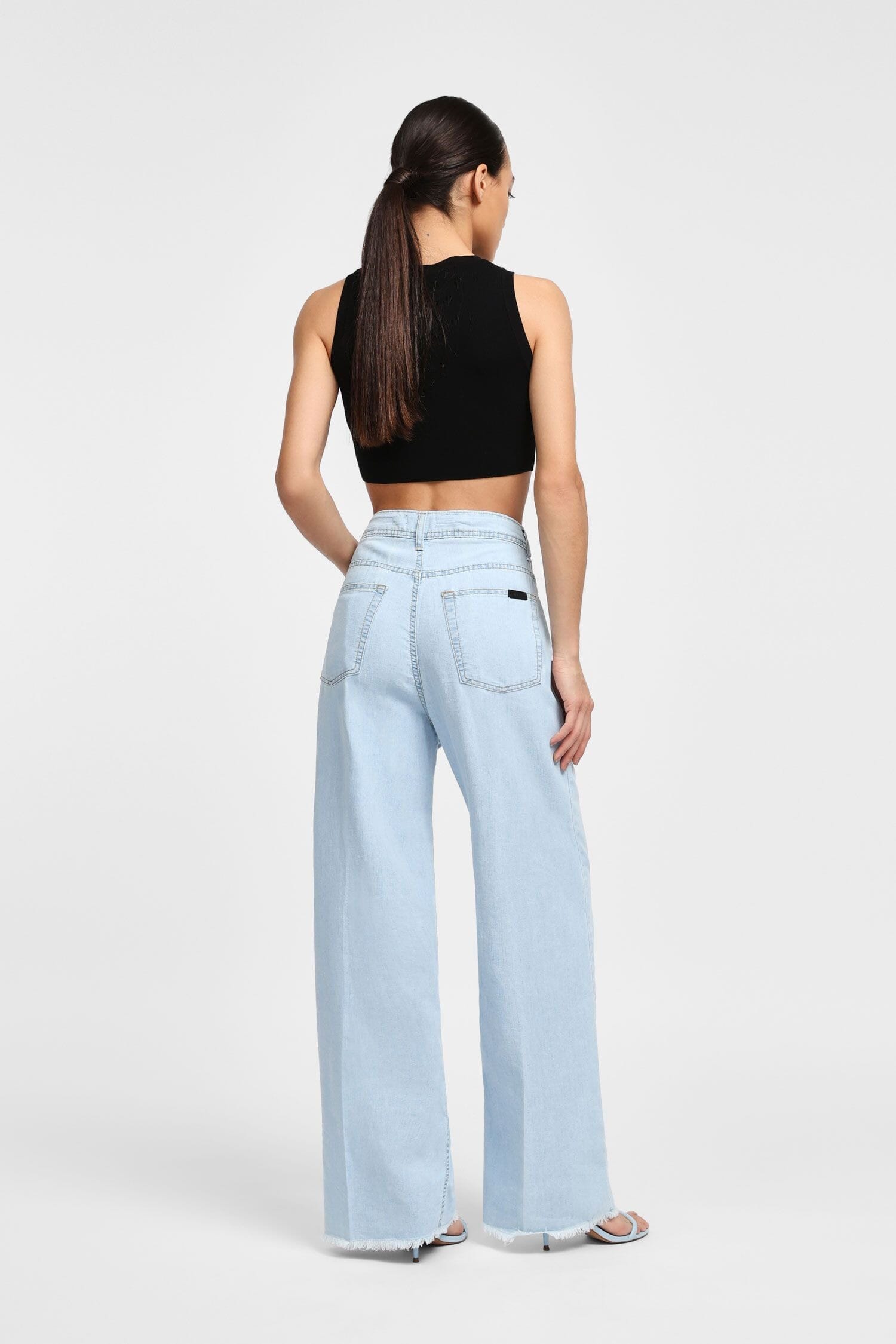 Jeans A Gamba Larga Con Vita Alta E Orlo Vivo Dixie