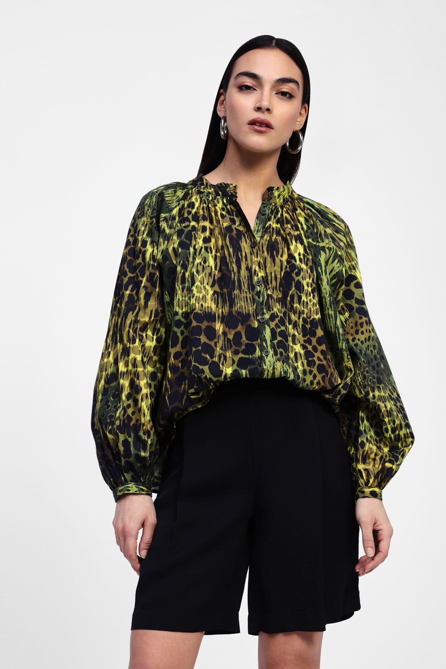 Animal Print Shirt With Dixie Volume Sleeves