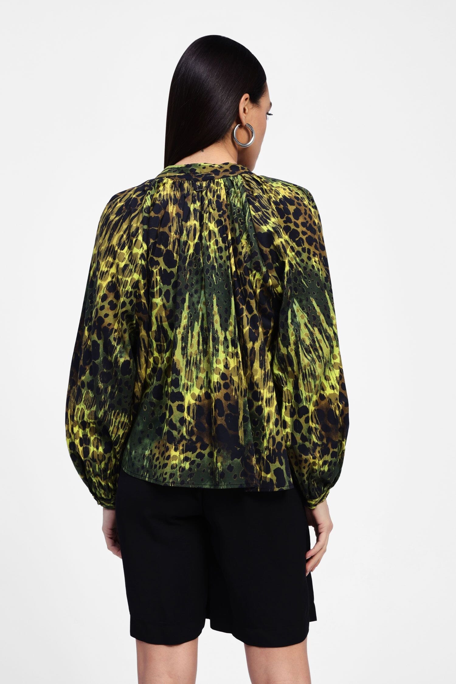 Animal Print Shirt With Dixie Volume Sleeves