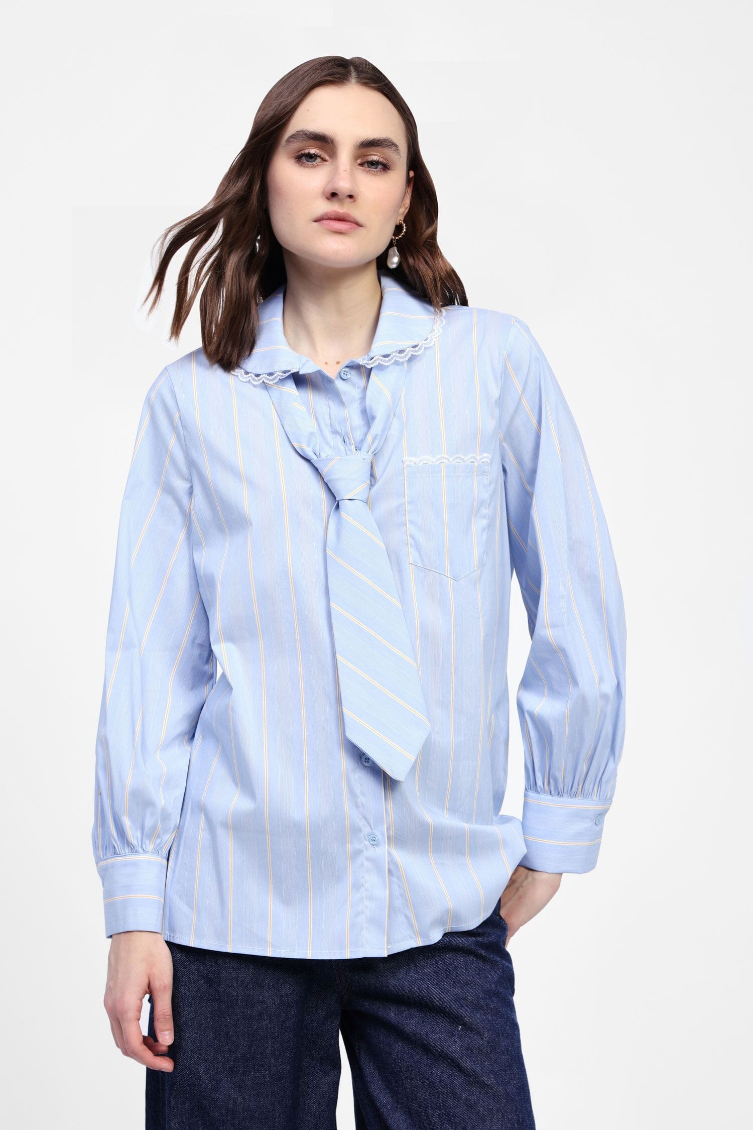 Camicia Con Righe E Cravatta Dixie
