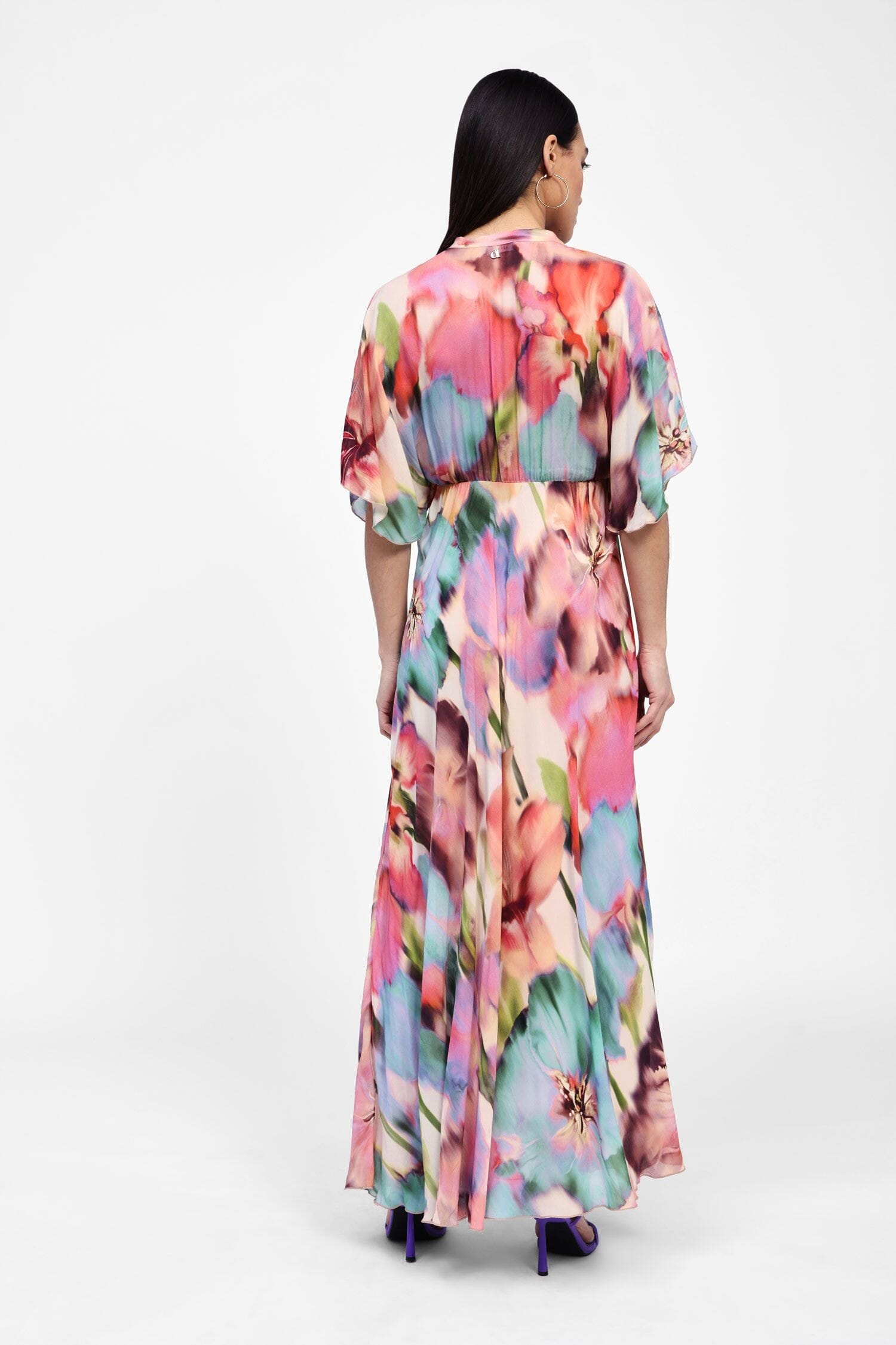 Abito Lungo Fantasia Con Maniche Corte Dixie