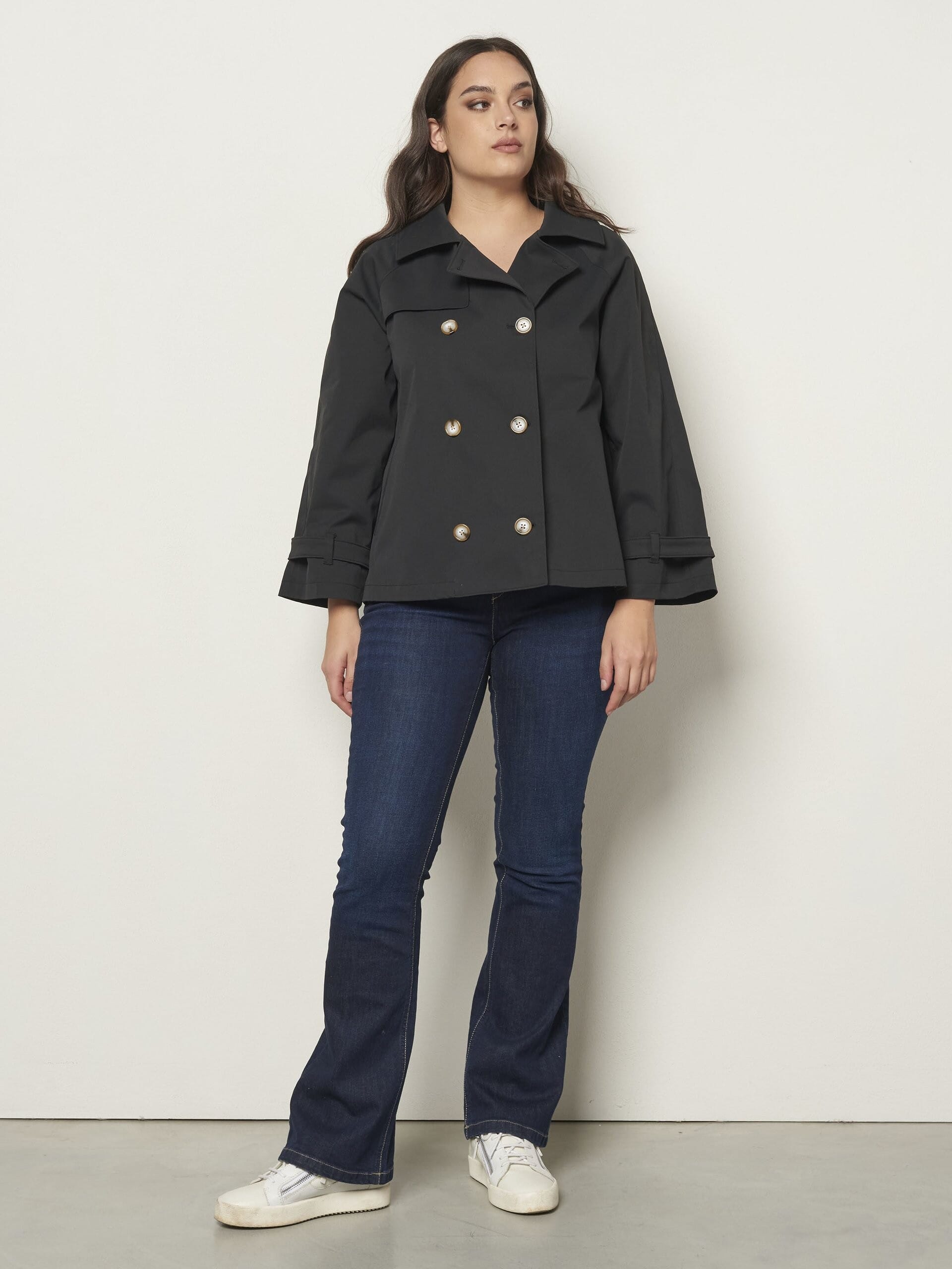 Rinascimento Curvy Short Trench Coat