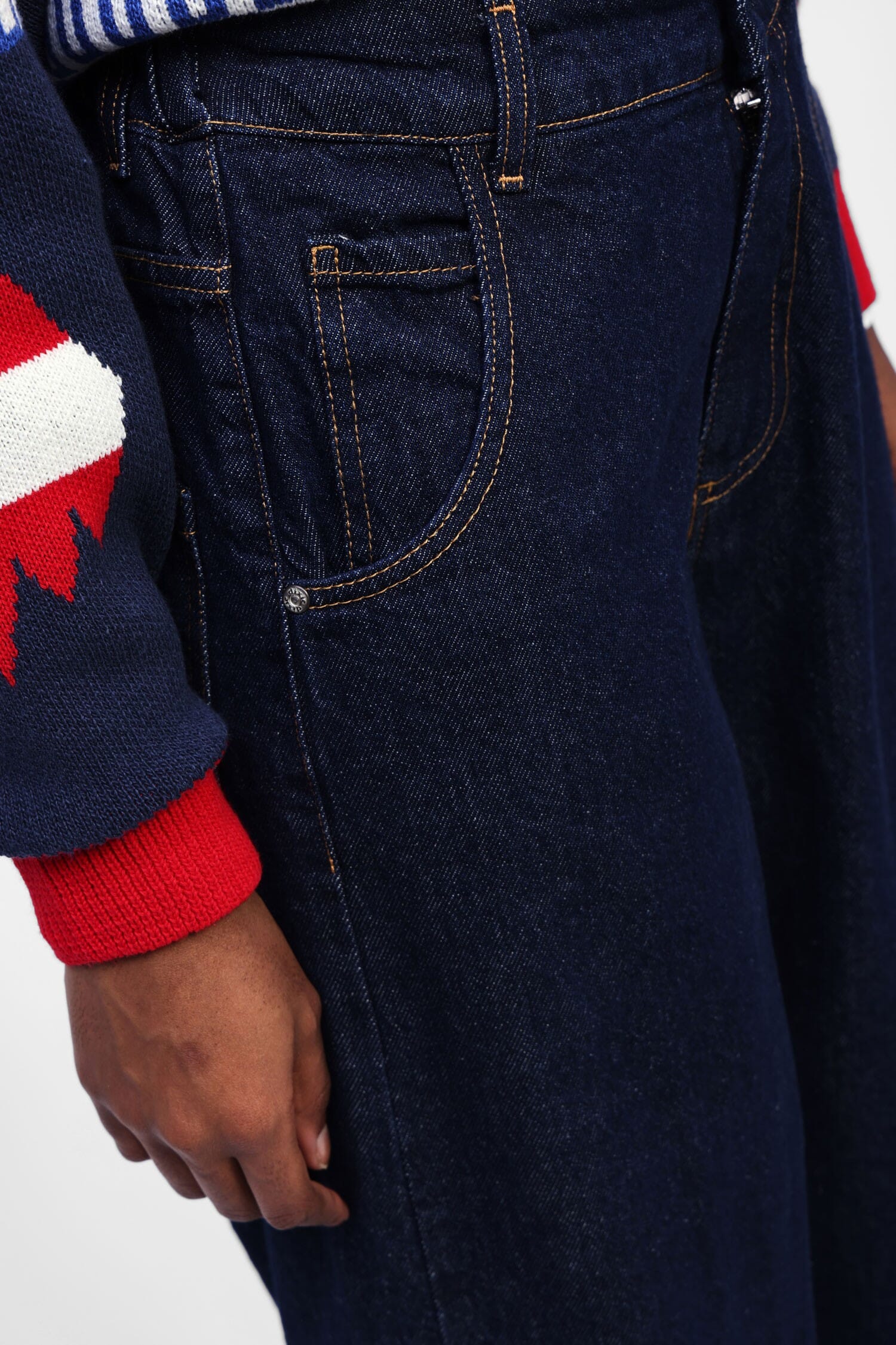 Jeans Con Taglio Tapered E Vita Alta Dixie