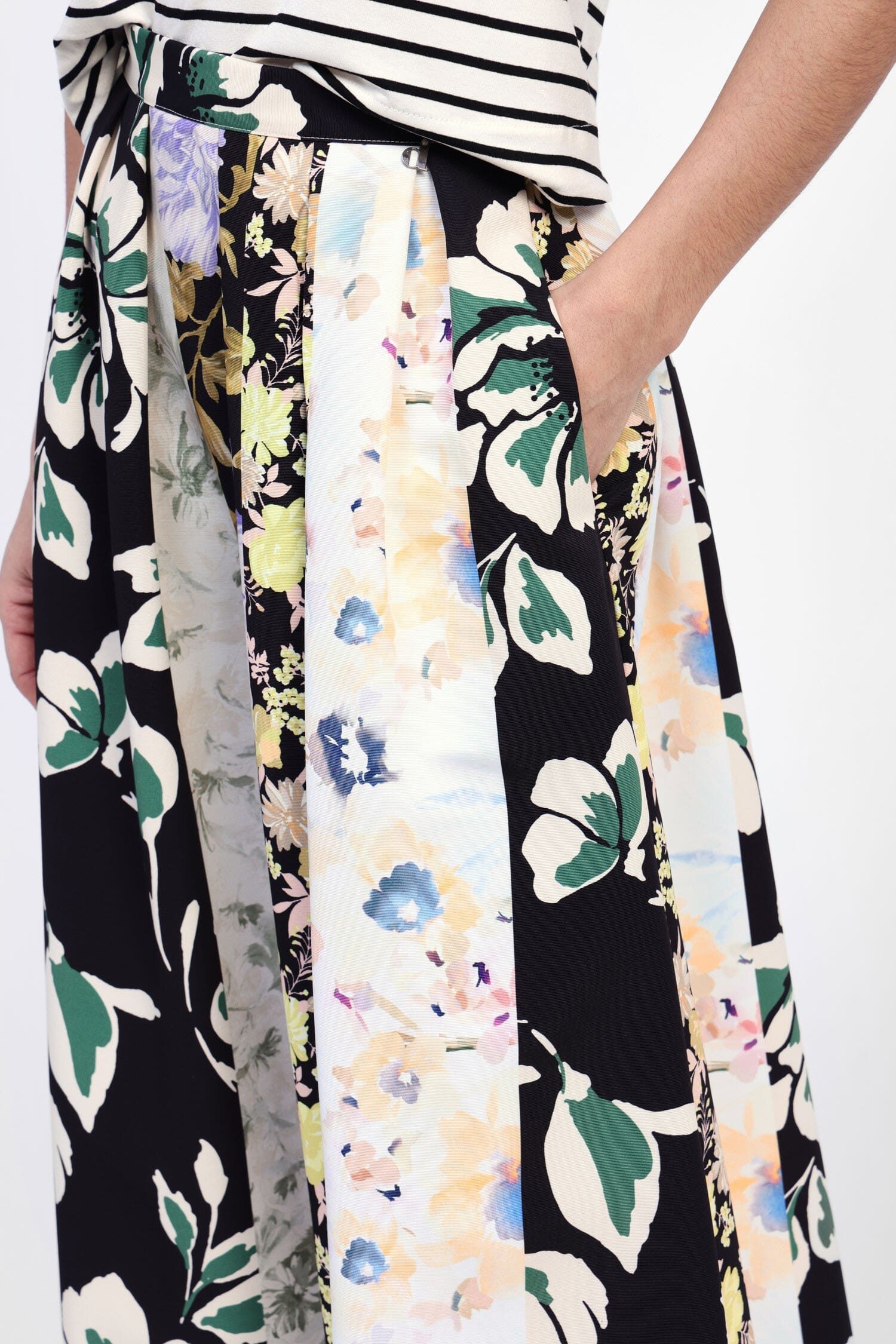 Gonna Con Pannelli A Fiori Dixie