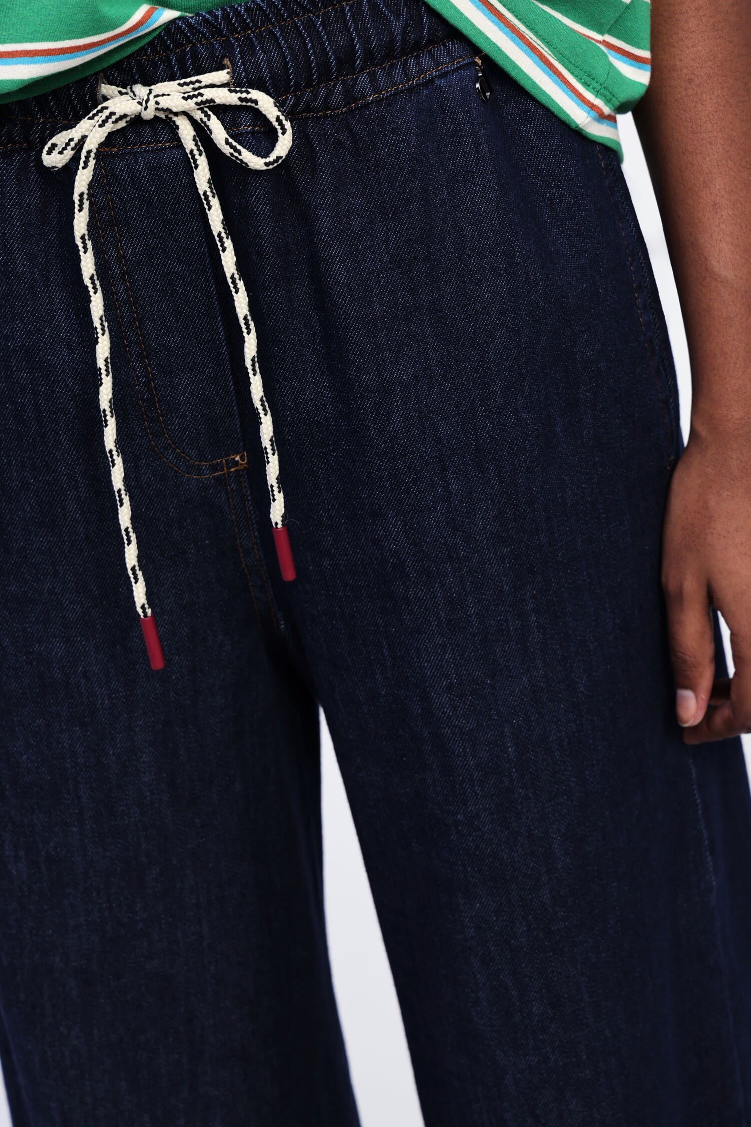 Jeans Ampi Con Cordino Dixie