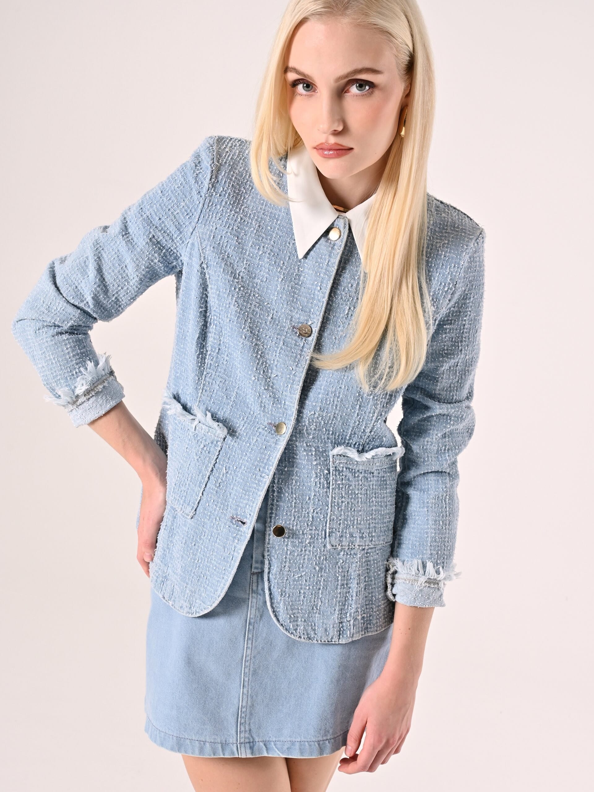 Giacca Dritta In Denim Sfrangiato Effetto Tweed Con Spalline Rinascimento