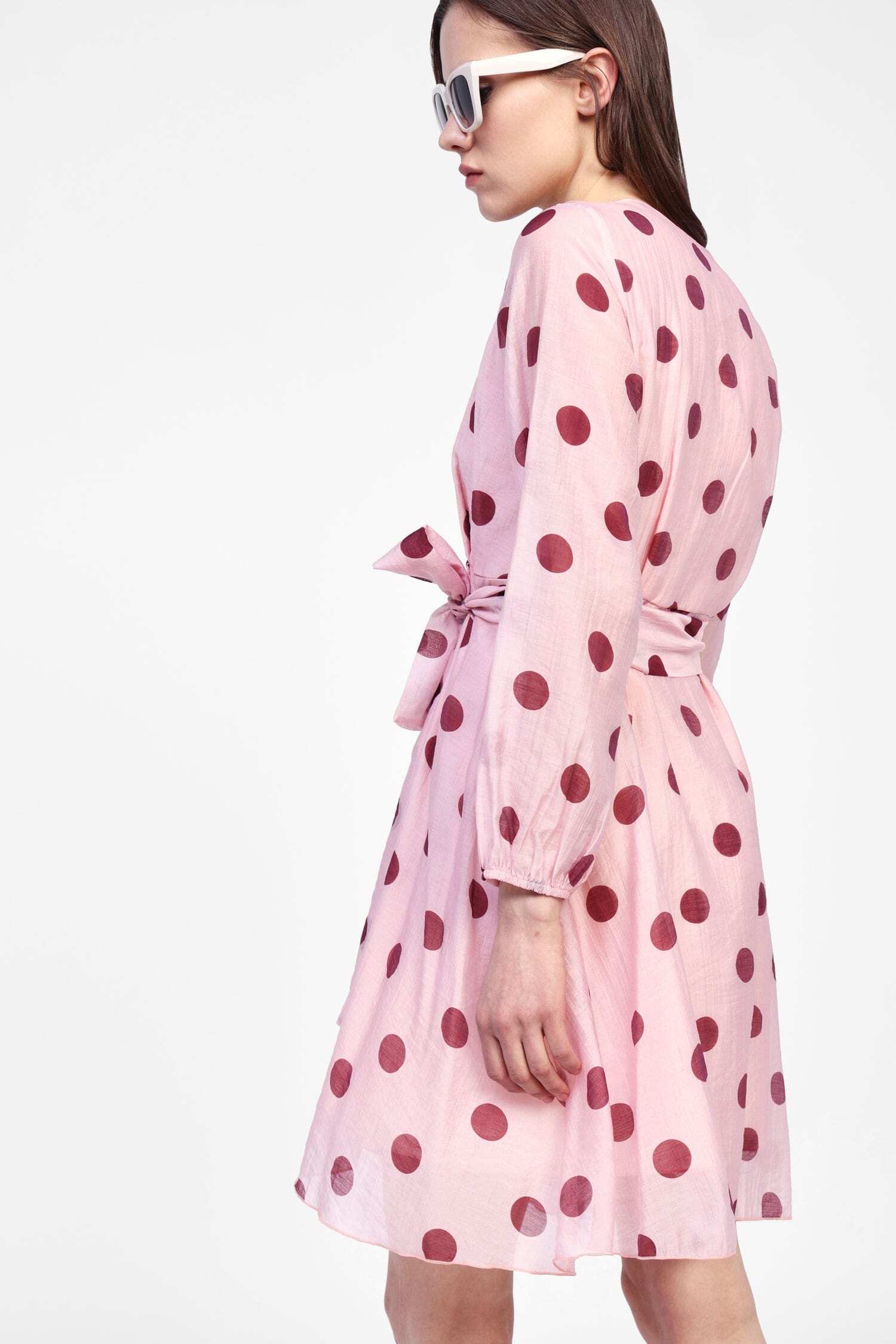 Robe courte avec ceinture nouée et imprimé Dixie Dot