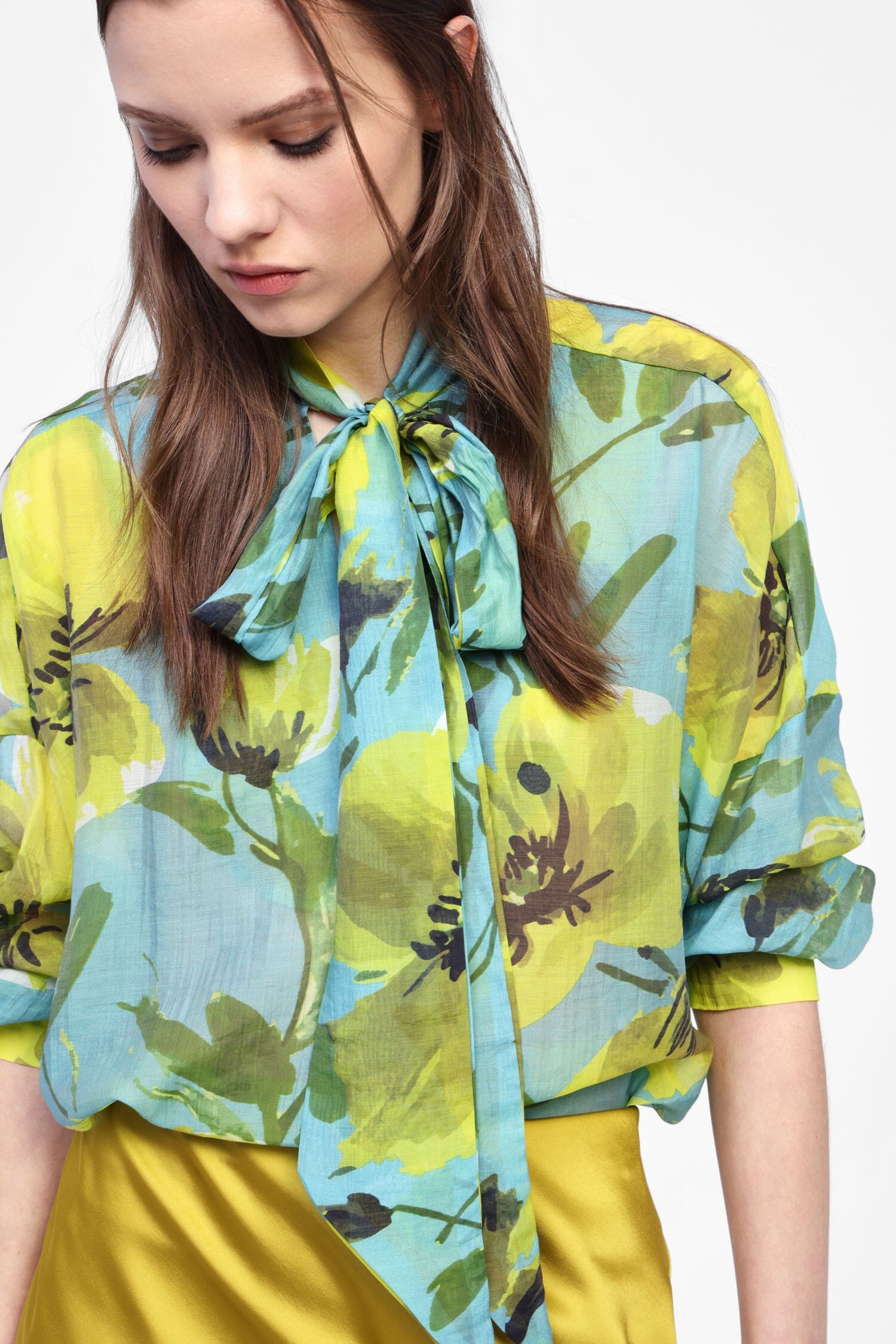 Blusa Stampa Floreale Maniche Lunghe E Tie Neck Dixie