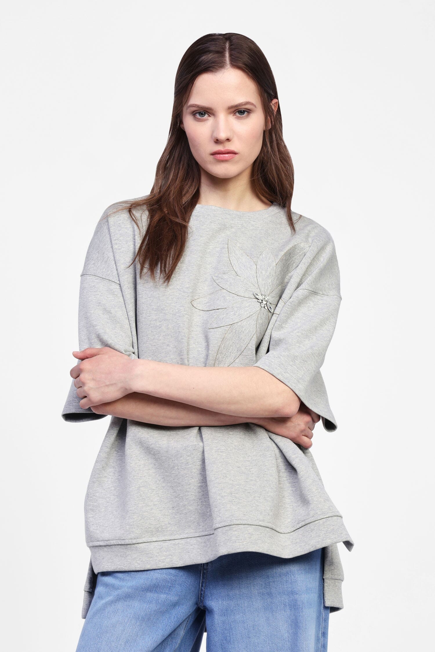 Sweatshirt with Floral Embroidery Detail Dixie