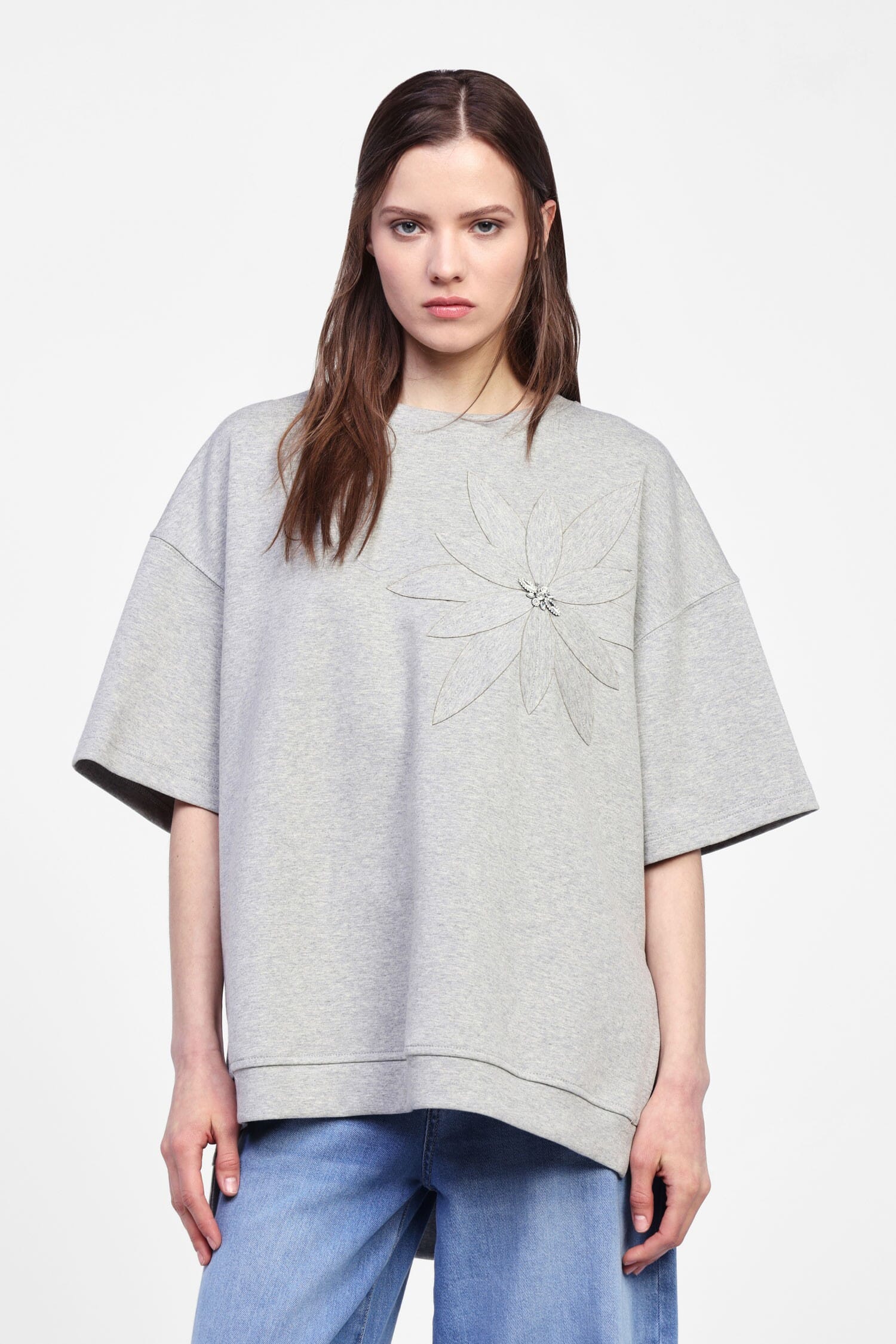 Sweatshirt with Floral Embroidery Detail Dixie