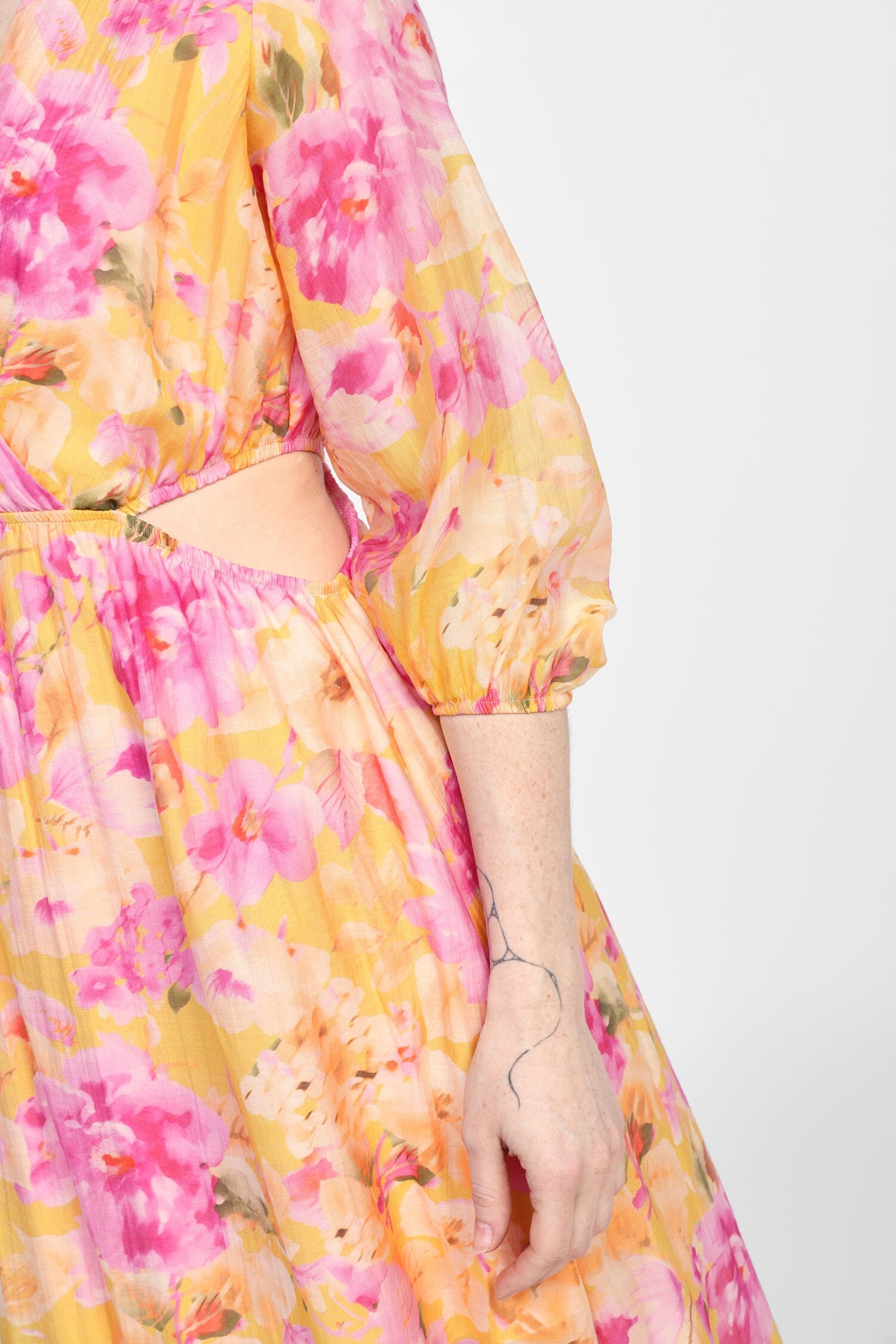 Abito Lungo Con Stampa Floreale E Maniche Ampie Dixie