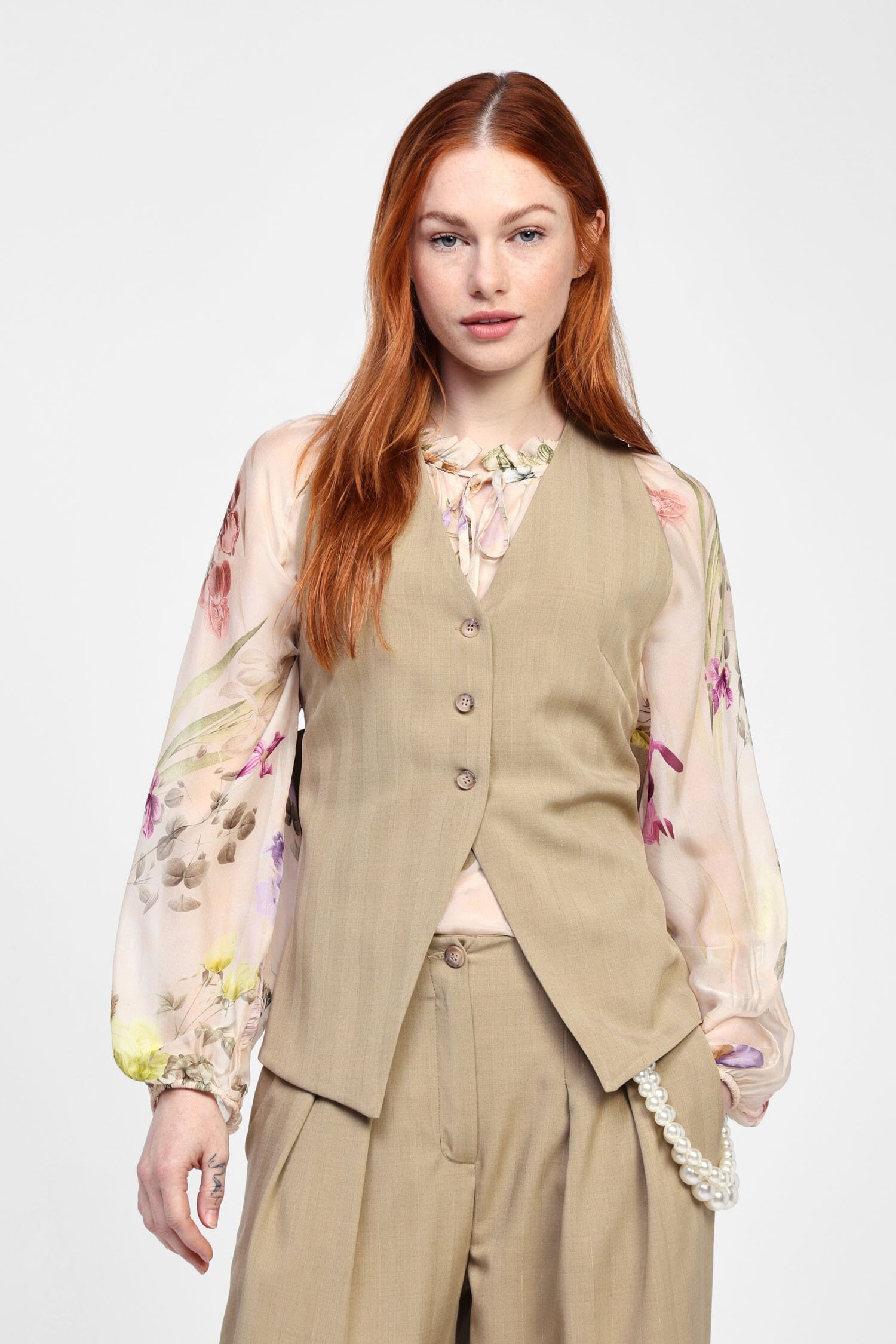 Gilet Con Bottoni E Fiocco Dixie