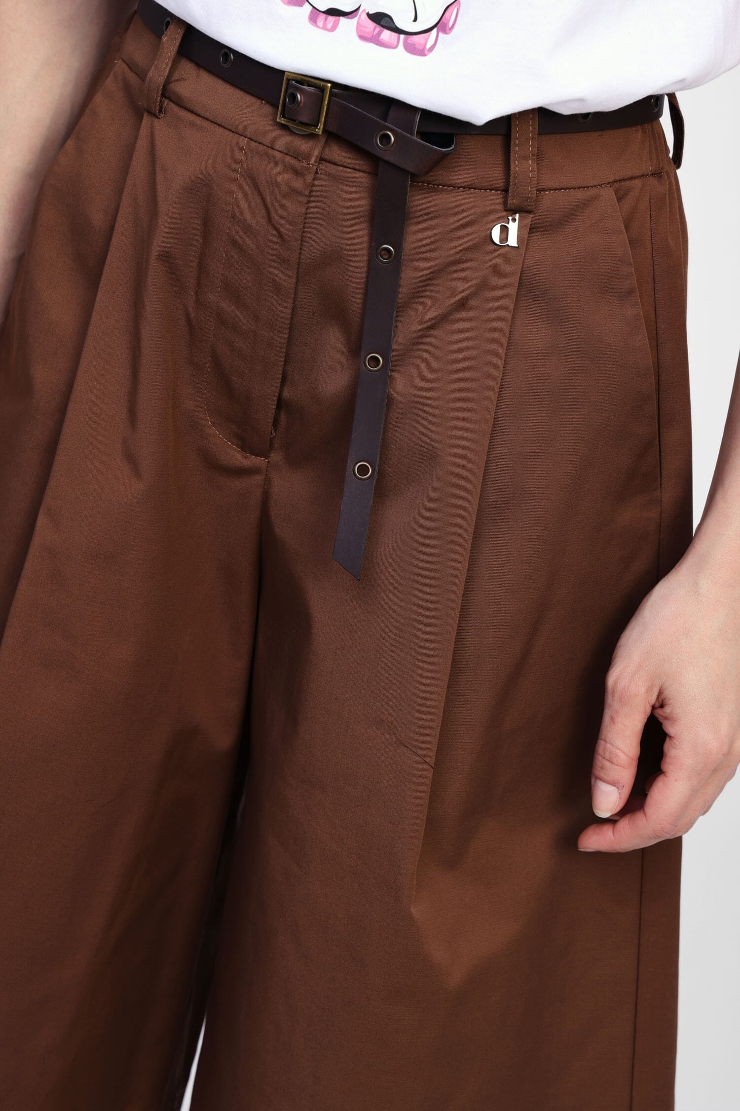 Shorts Con Cintura E Pieghe Dixie