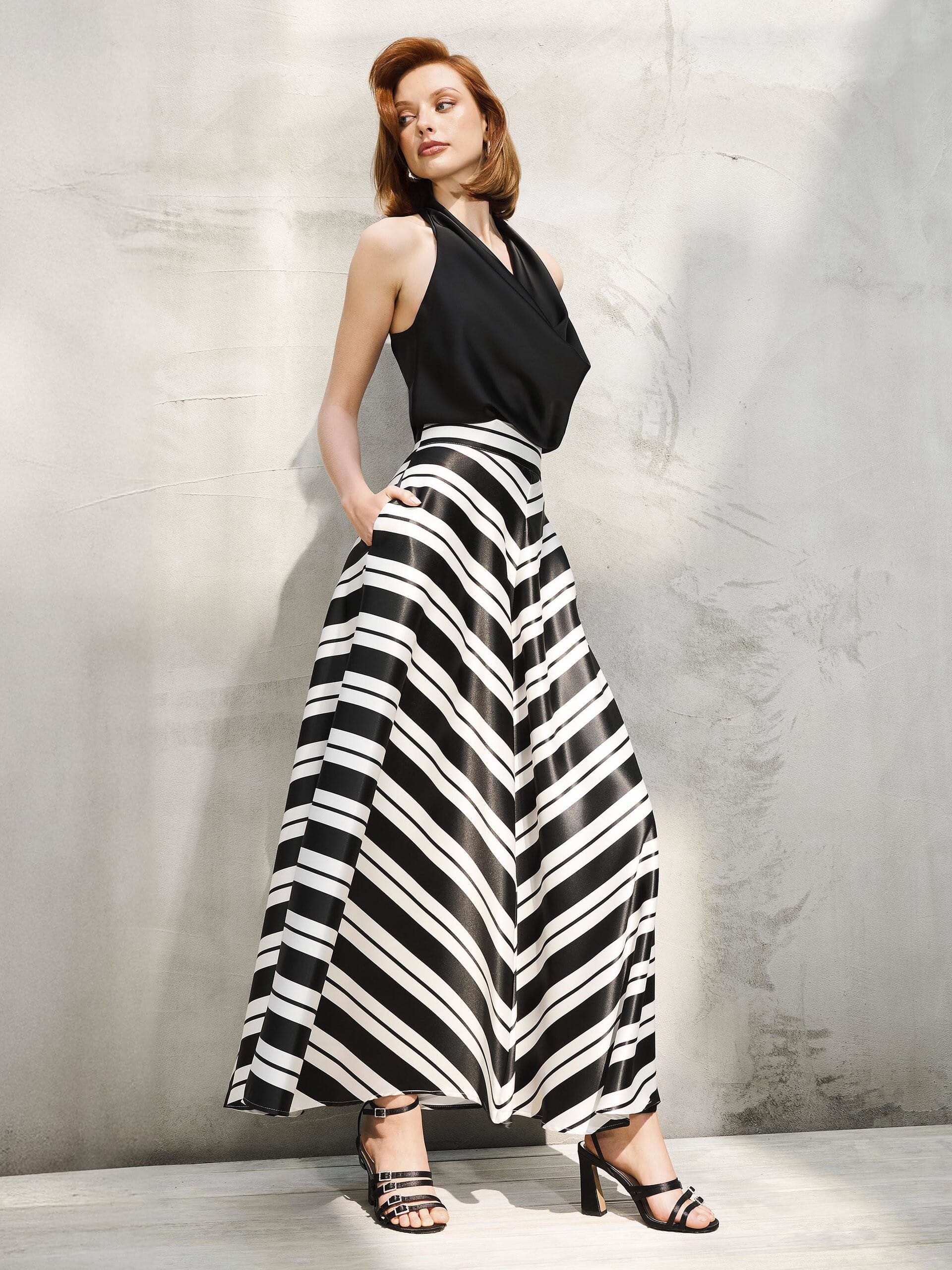 Gonna Lunga A Ruota In Raso Con Tasche Rinascimento